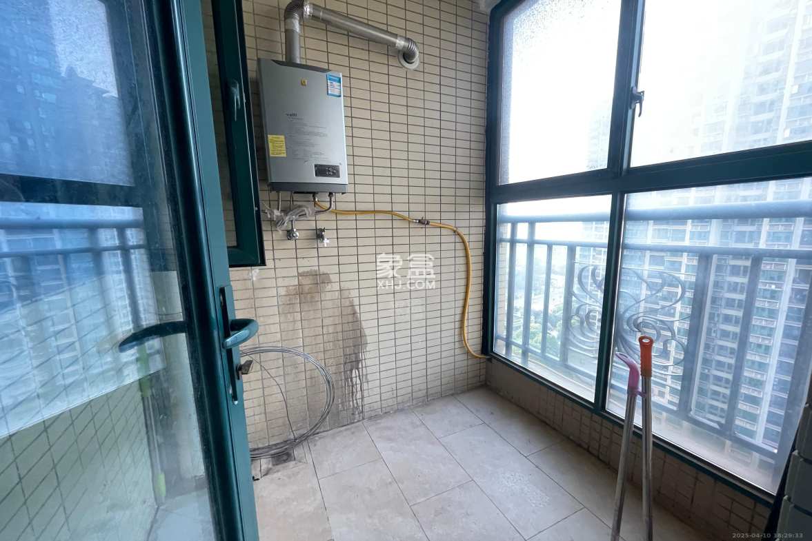 株洲恒大名都 3室2厅2卫 1800.0元/月 株洲恒大名都 3室2厅2卫 1800.0元/月室内图