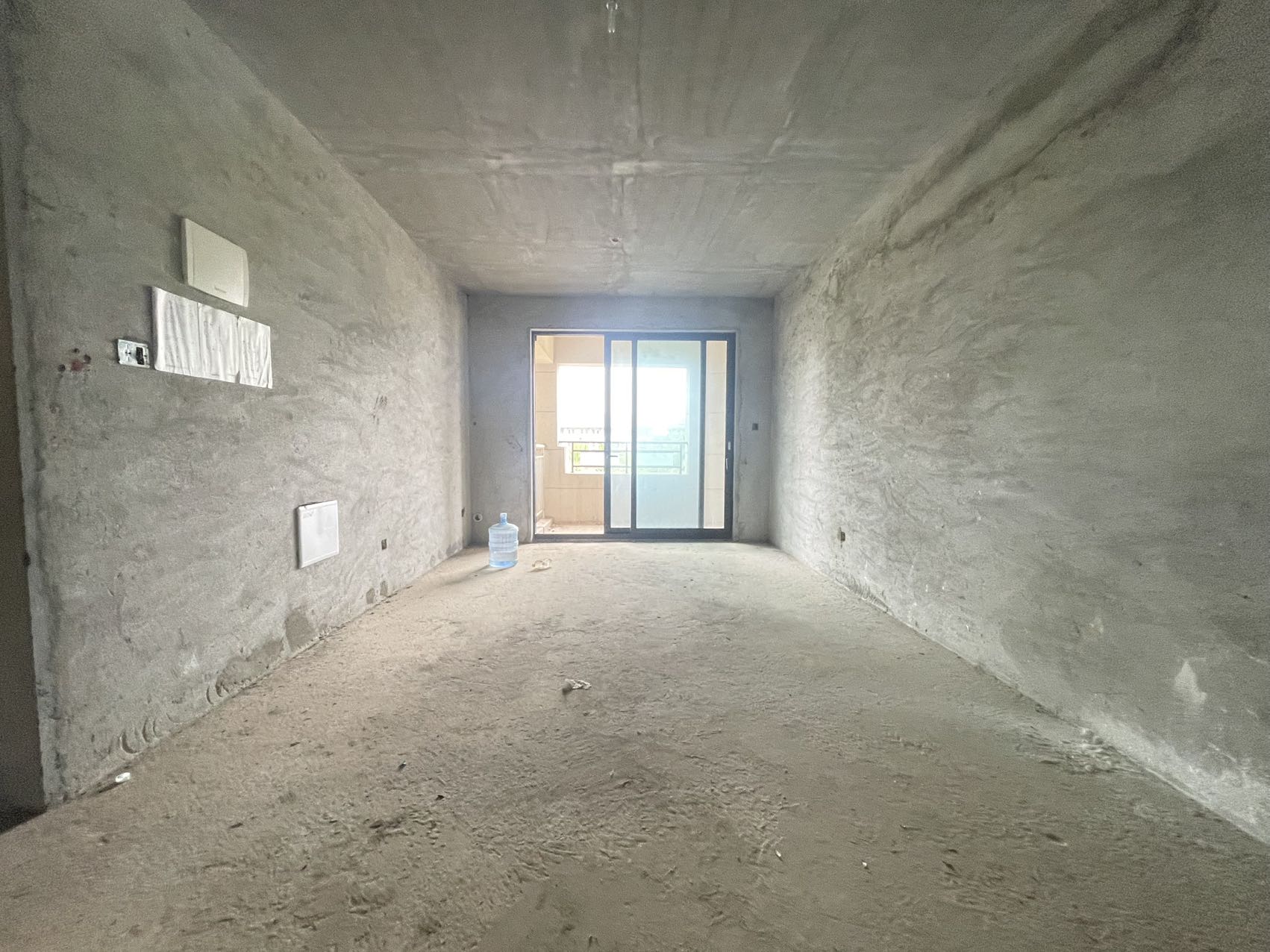 滨海新天地  3室2厅2卫    140.0万 滨海新天地  3室2厅2卫    140.0万客厅