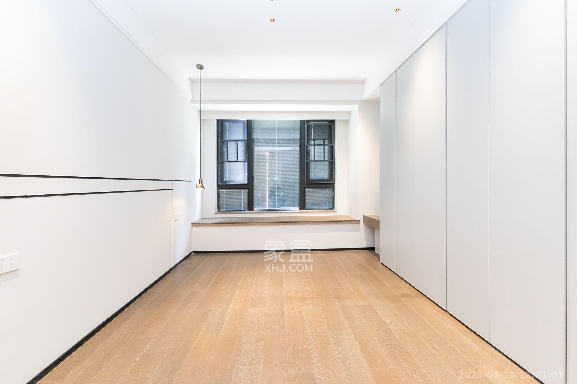 越秀湘江星汇城三期  4室2厅3卫    8500.0元/月 越秀湘江星汇城三期  4室2厅3卫    8500.0元/月室内图