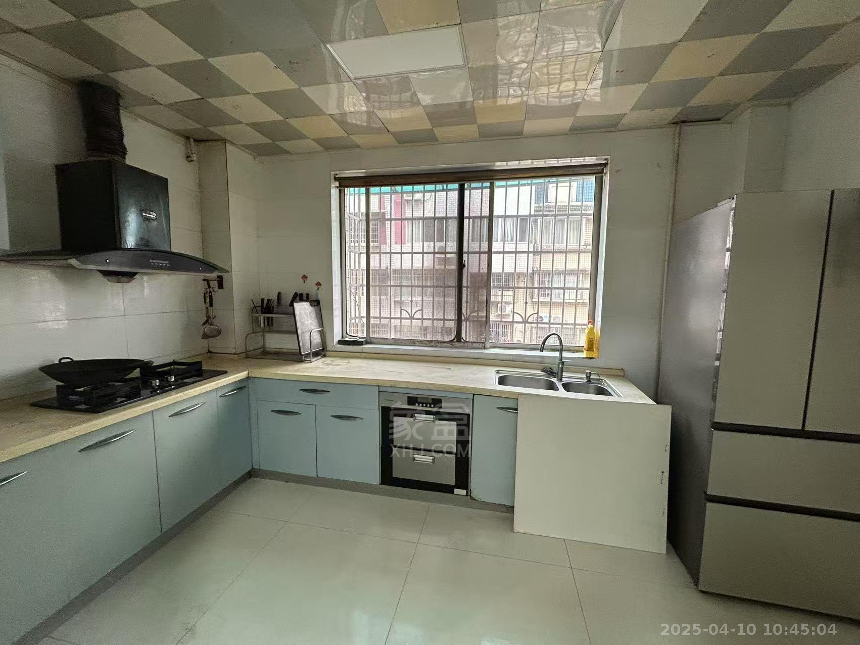 株洲长江南路阳光小区 3室2厅2卫 1500.0元/月 株洲长江南路阳光小区 3室2厅2卫 1500.0元/月室内图