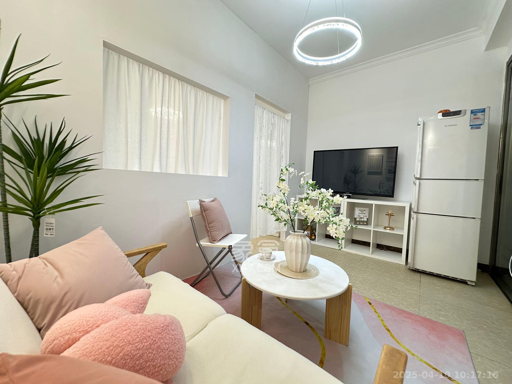 万博汇  1室1厅1卫   2380.00元/月室内图