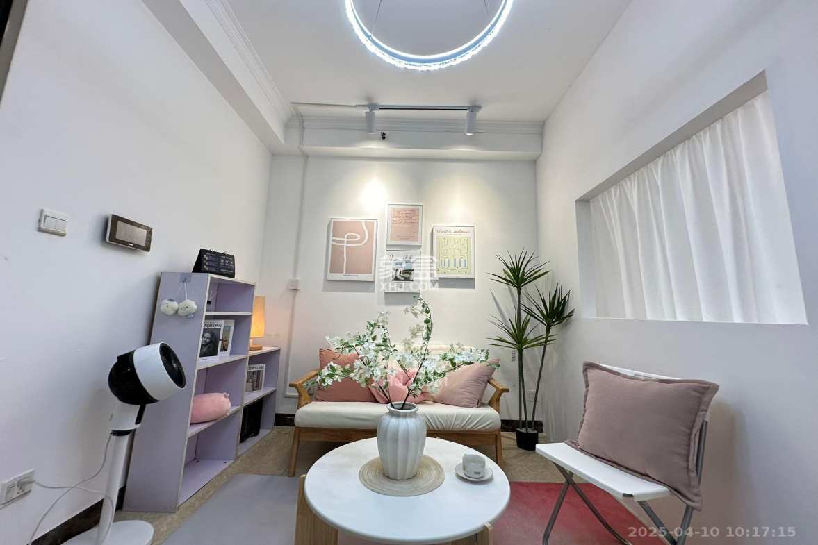 万博汇 1室1厅1卫 2380.0元/月 万博汇 1室1厅1卫 2380.0元/月室内图