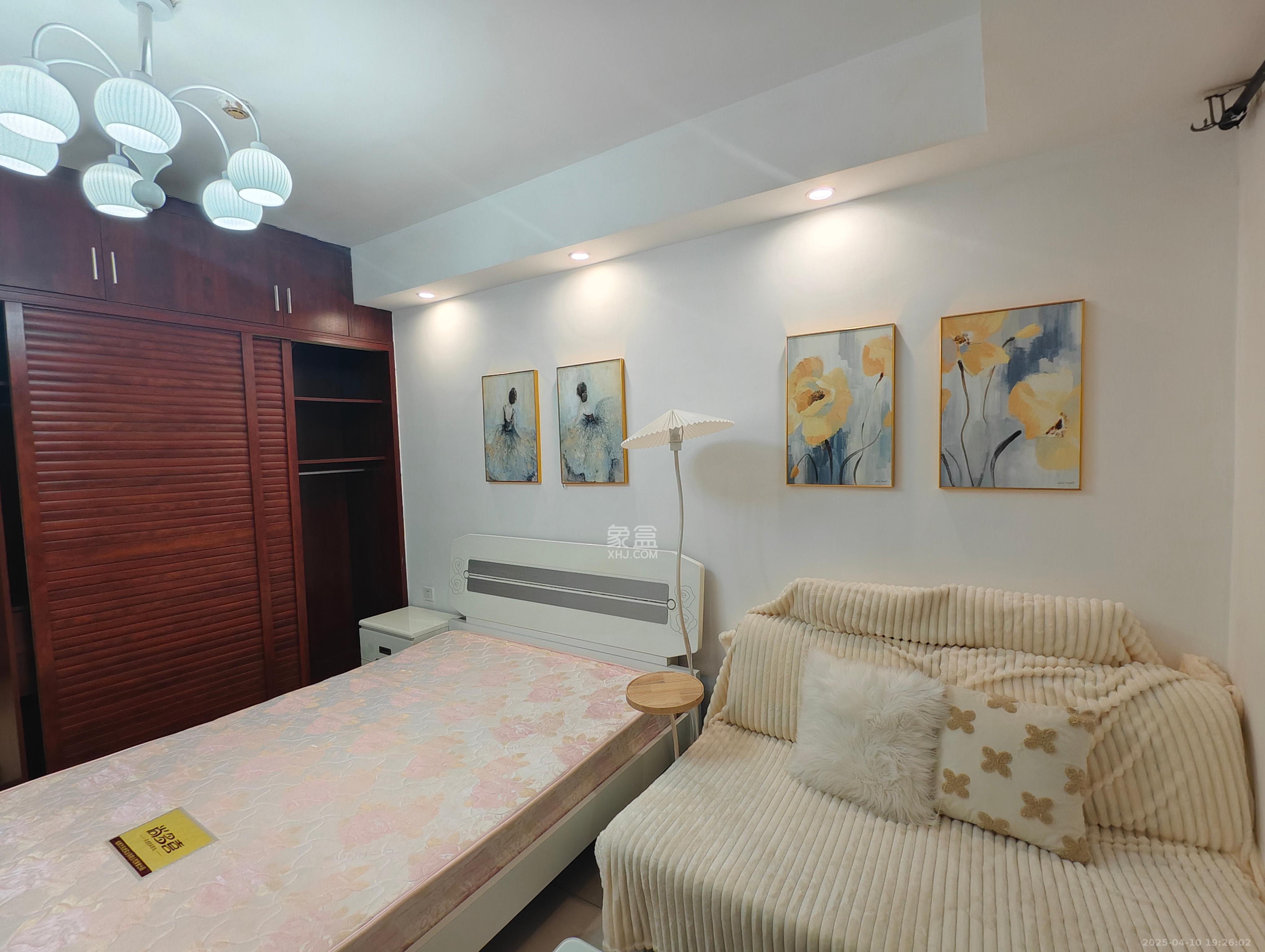 东塘瑞府 1室1厅1卫 2000.0元/月 东塘瑞府 1室1厅1卫 2000.0元/月室内图