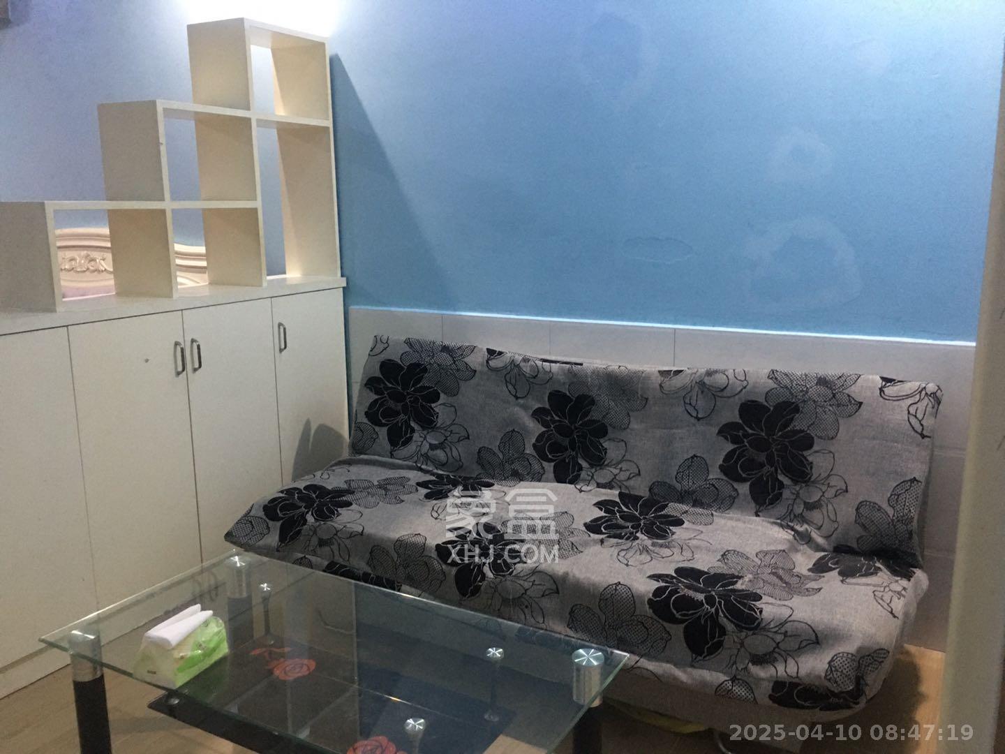 尊邸华庭 1室1厅1卫 1300.0元/月 尊邸华庭 1室1厅1卫 1300.0元/月室内图