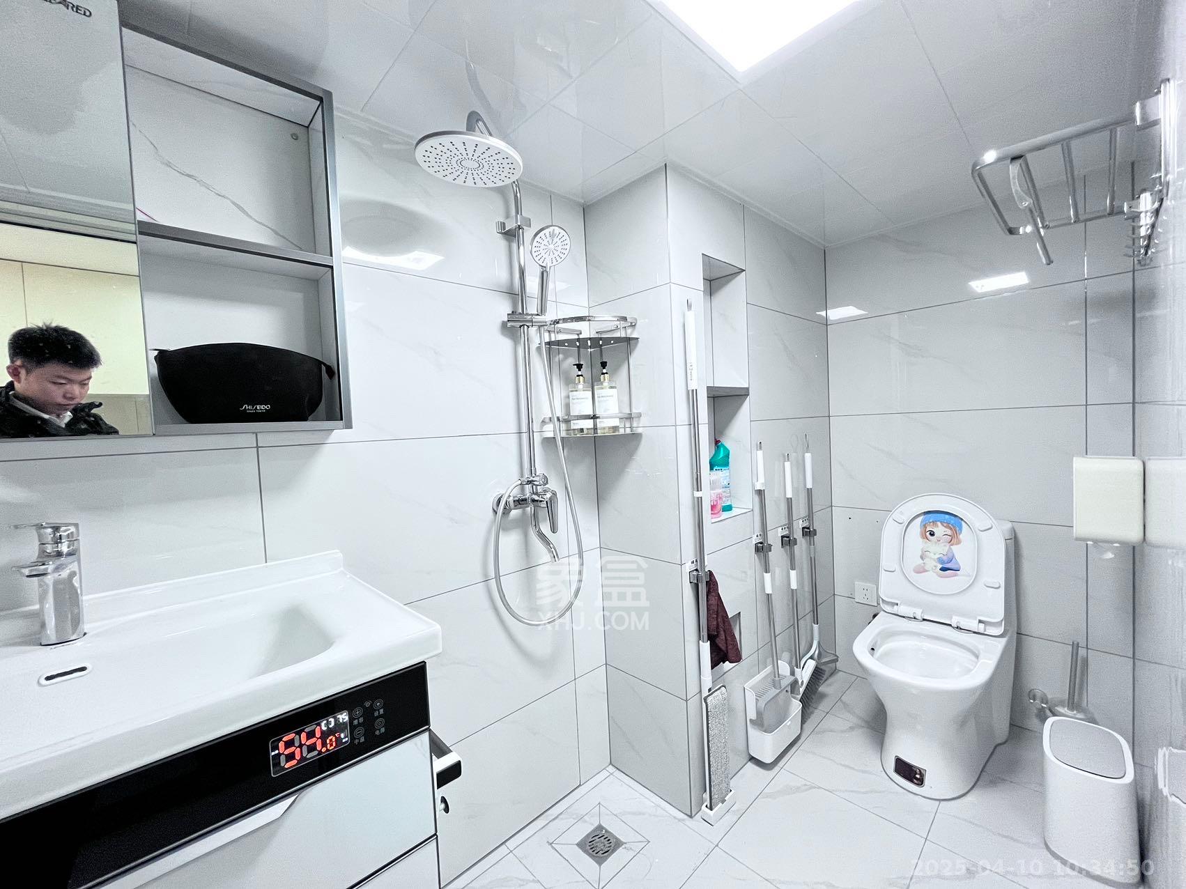 卓越江岸 1室0厅0卫 2600.0元/月 卓越江岸 1室0厅0卫 2600.0元/月室内图