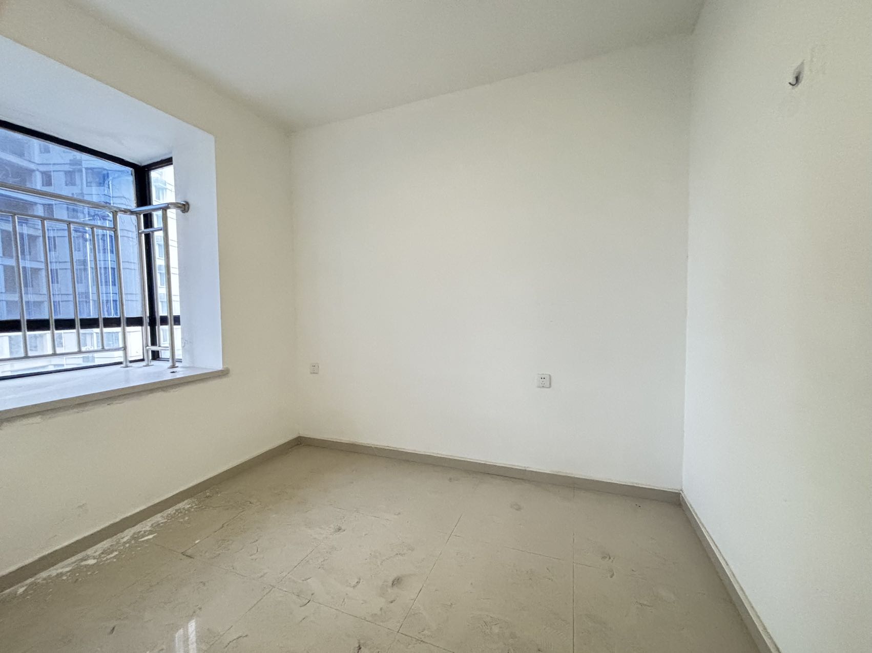 天地凤凰城 3室2厅2卫 150.0万 天地凤凰城 3室2厅2卫 150.0万室内图