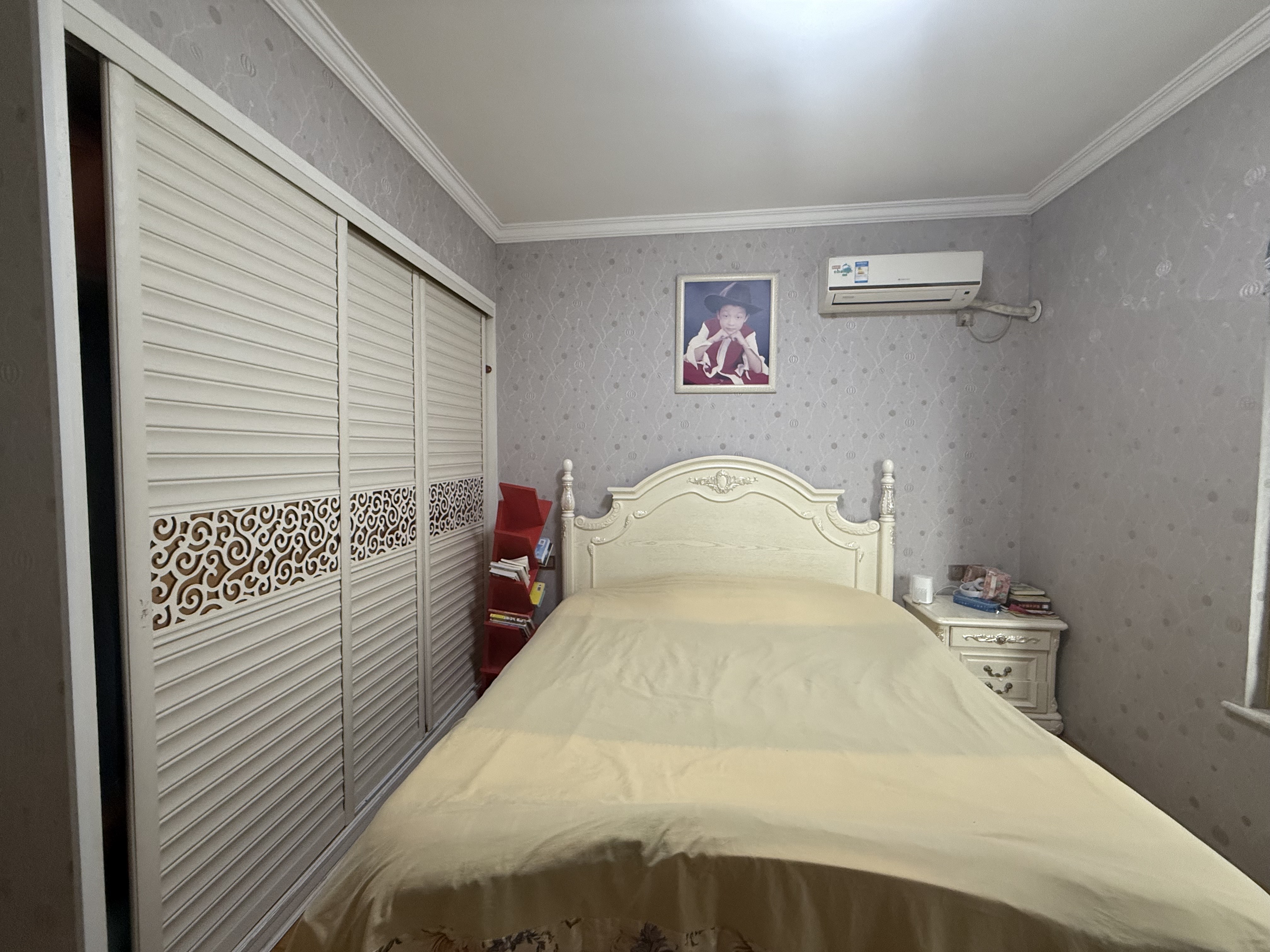 大同芙蓉 4室2厅2卫 92.8万 大同芙蓉 4室2厅2卫 92.8万客厅