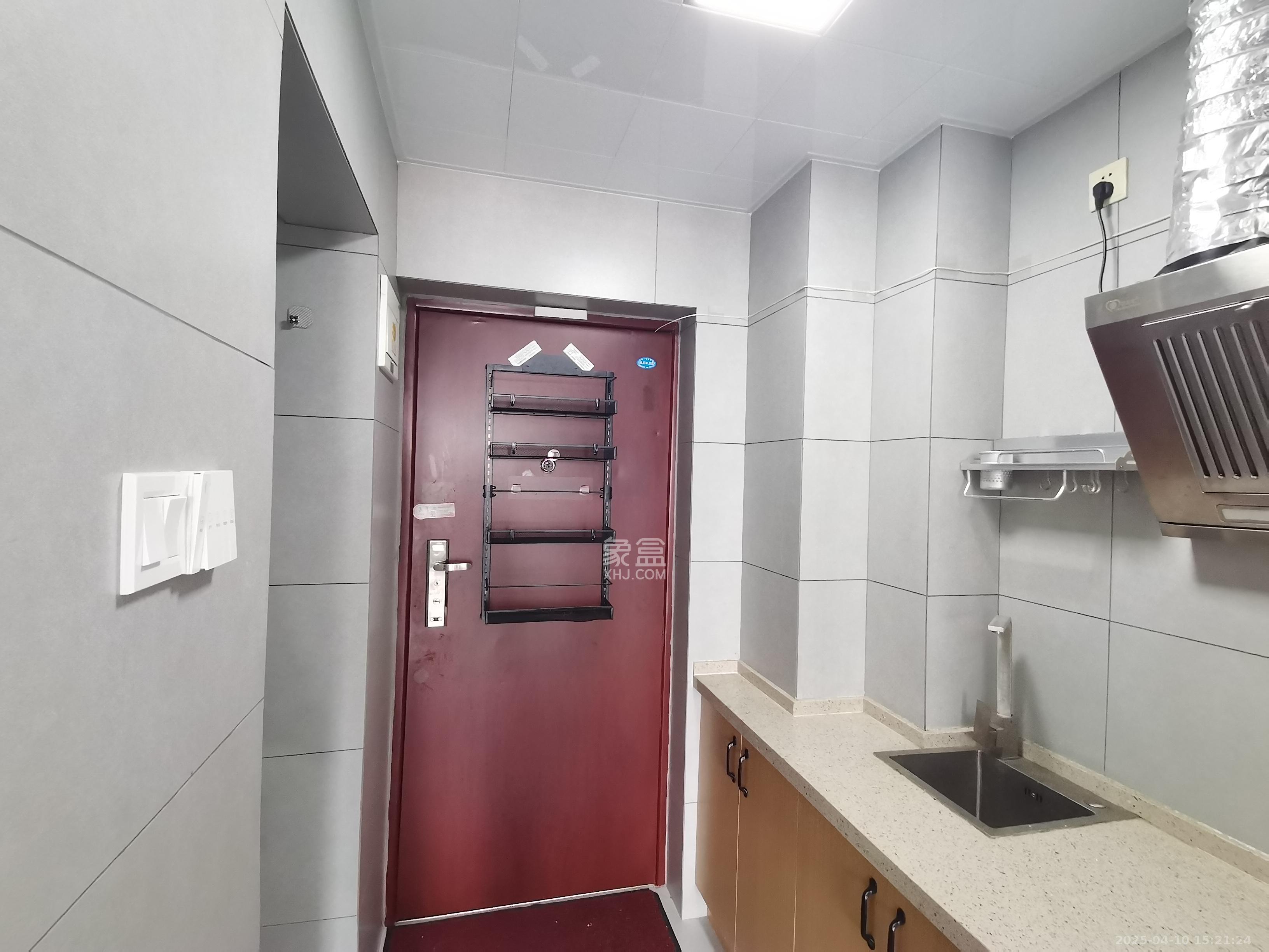 万象凯旋湾 1室0厅1卫 1500.0元/月 万象凯旋湾 1室0厅1卫 1500.0元/月室内图