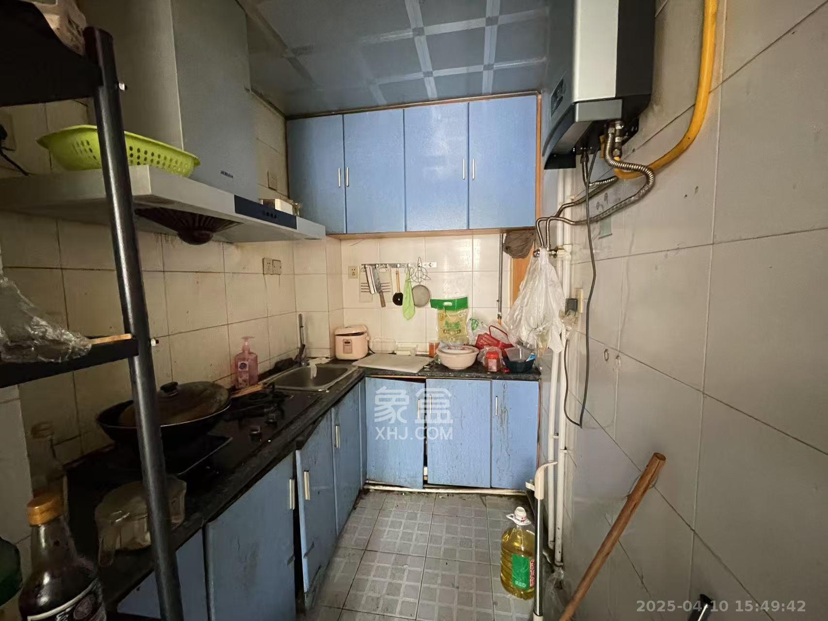 芙蓉同发 2室1厅1卫 2800.0元/月 芙蓉同发 2室1厅1卫 2800.0元/月室内图