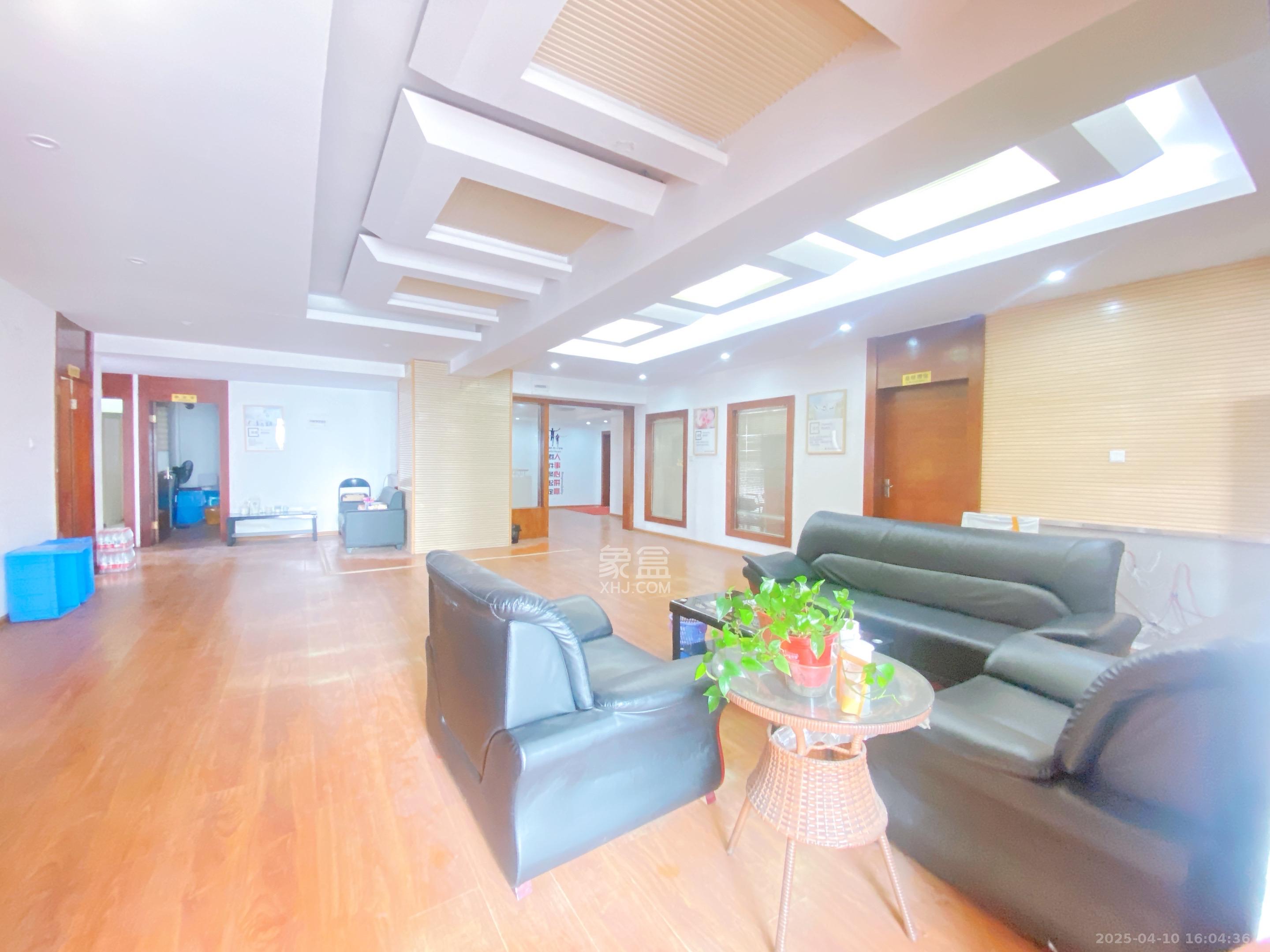 建鸿达现代城 1室0厅0卫 11000.0元/月 建鸿达现代城 1室0厅0卫 11000.0元/月室内图