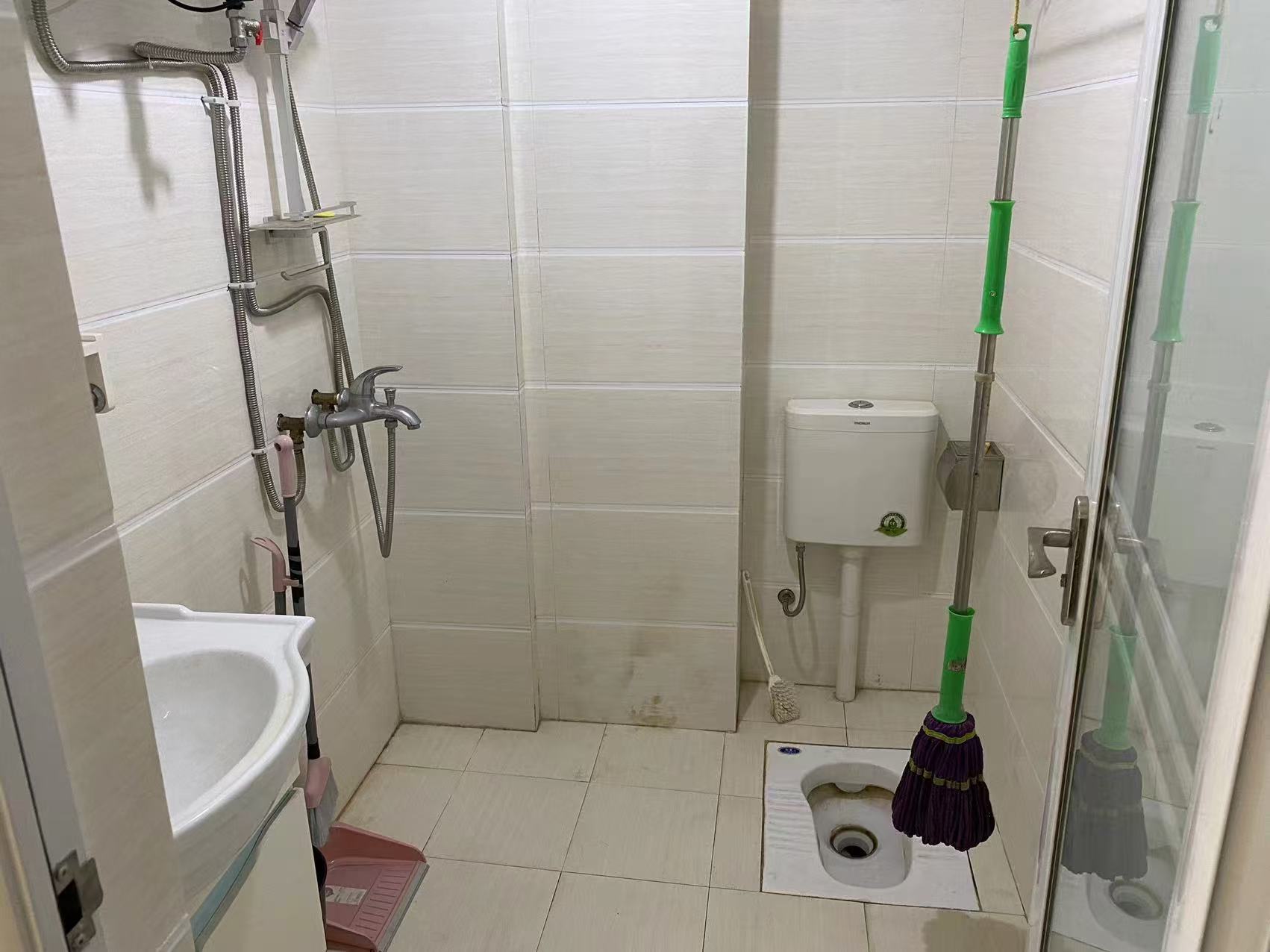 上城世家 1室1厅1卫 16.8万 上城世家 1室1厅1卫 16.8万室内图