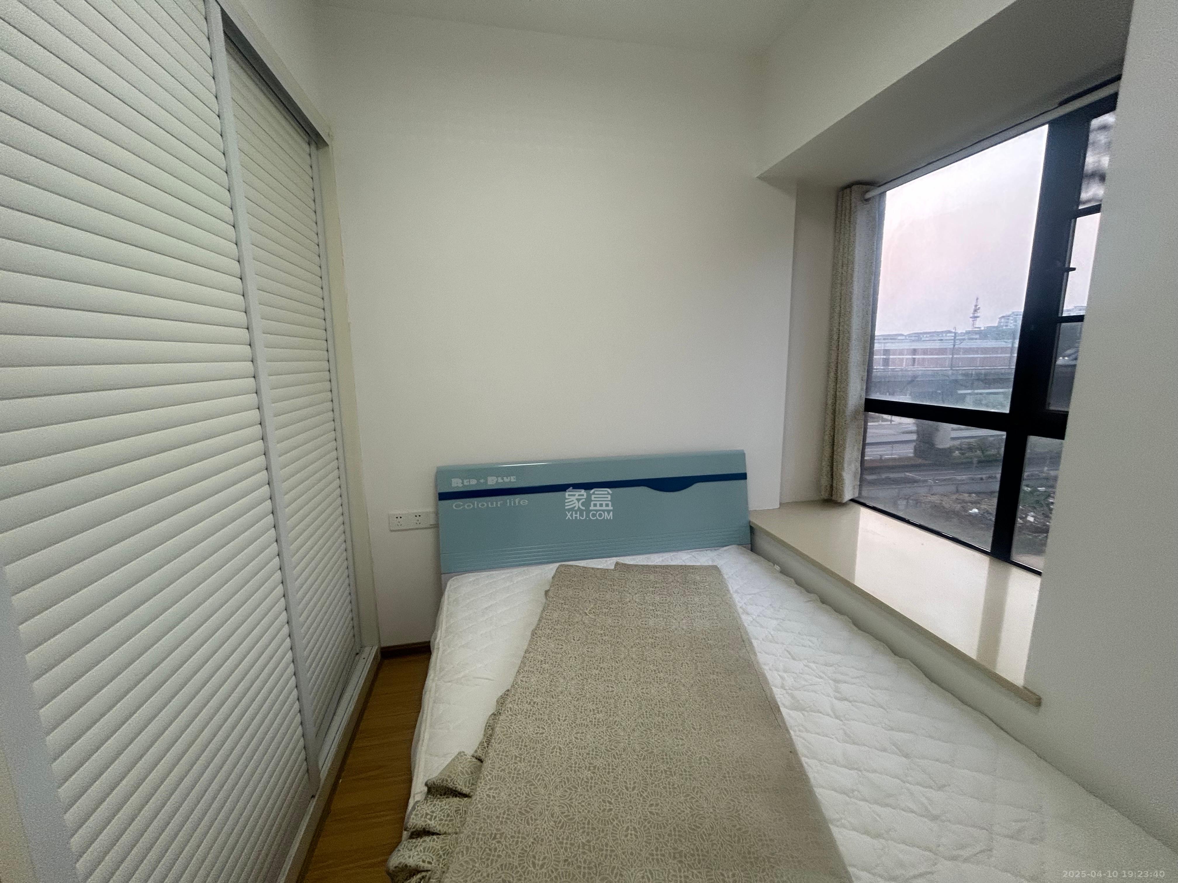 碧桂园公园壹号（凯怡茗苑）  3室2厅1卫   1800.00元/月室内图