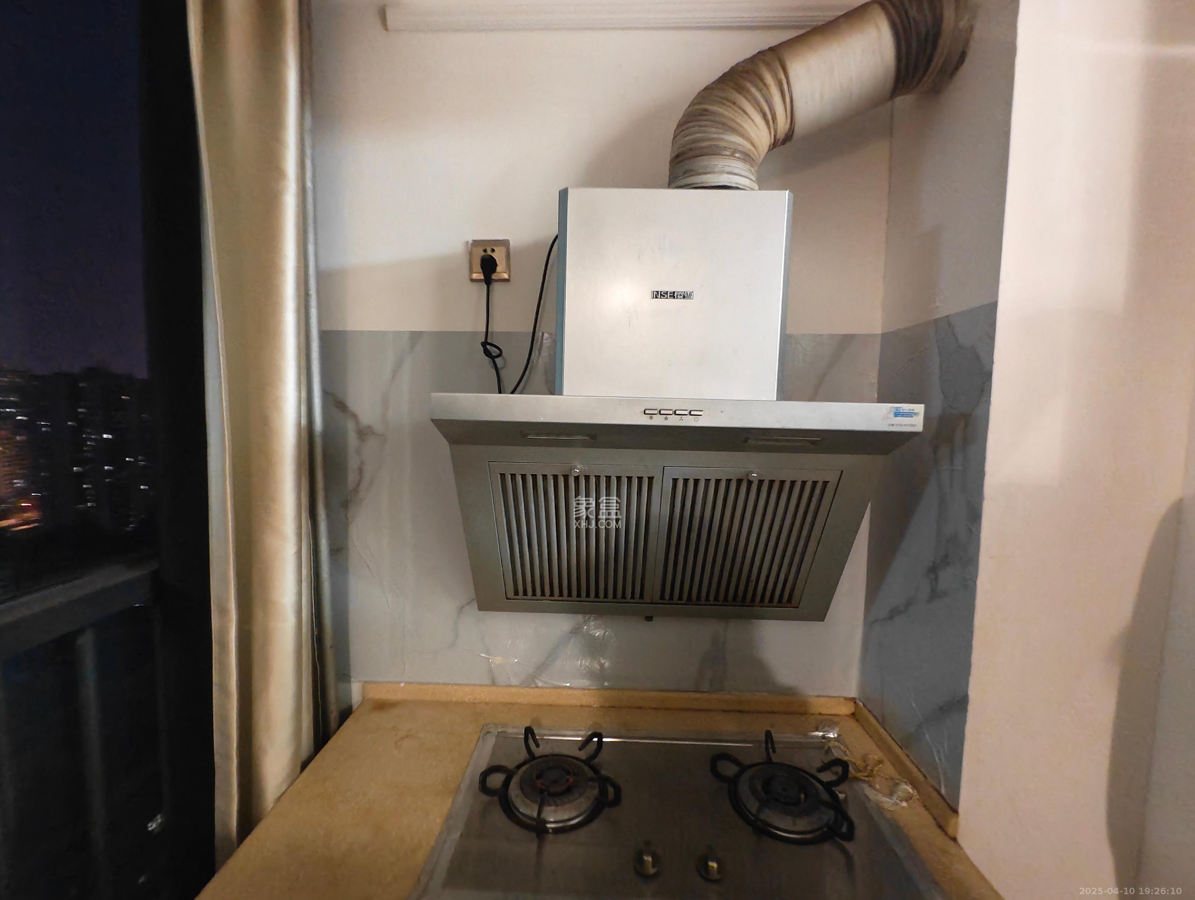 东塘瑞府 1室1厅1卫 2000.0元/月 东塘瑞府 1室1厅1卫 2000.0元/月室内图