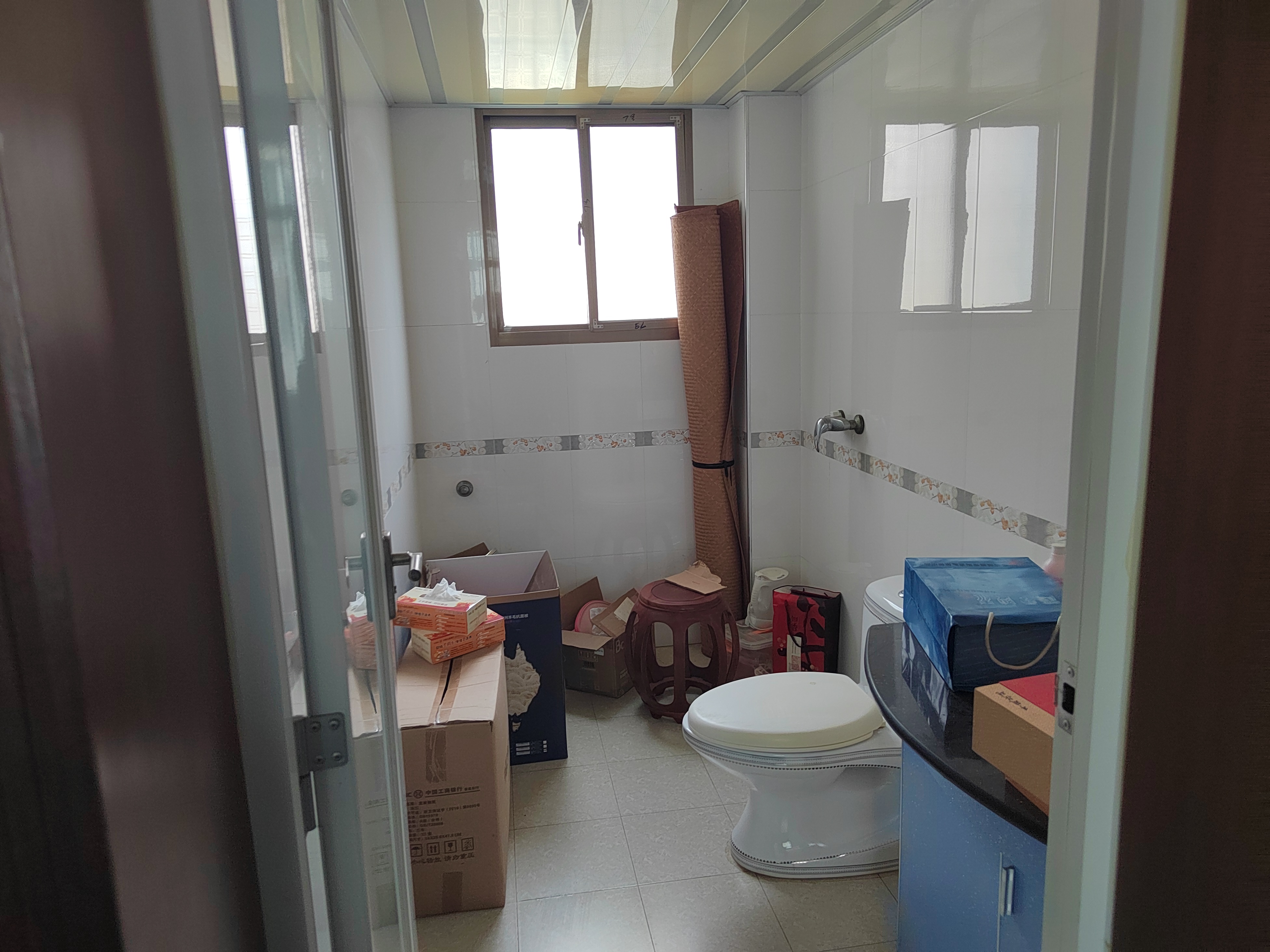 娄底一中教师新村 4室1厅1卫 60.8万 娄底一中教师新村 4室1厅1卫 60.8万客厅