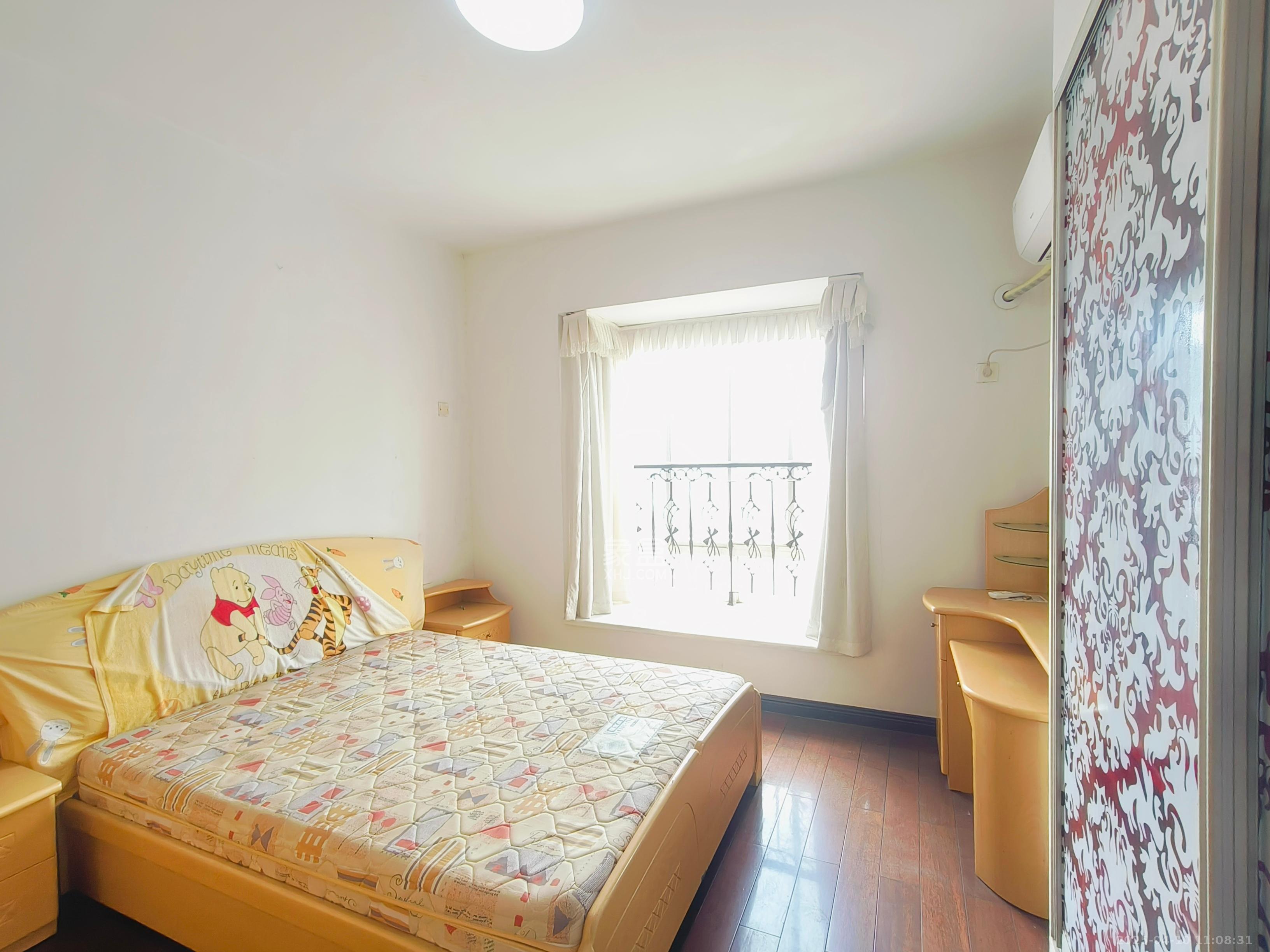 一心花苑  2室1厅1卫   2600.00元/月室内图