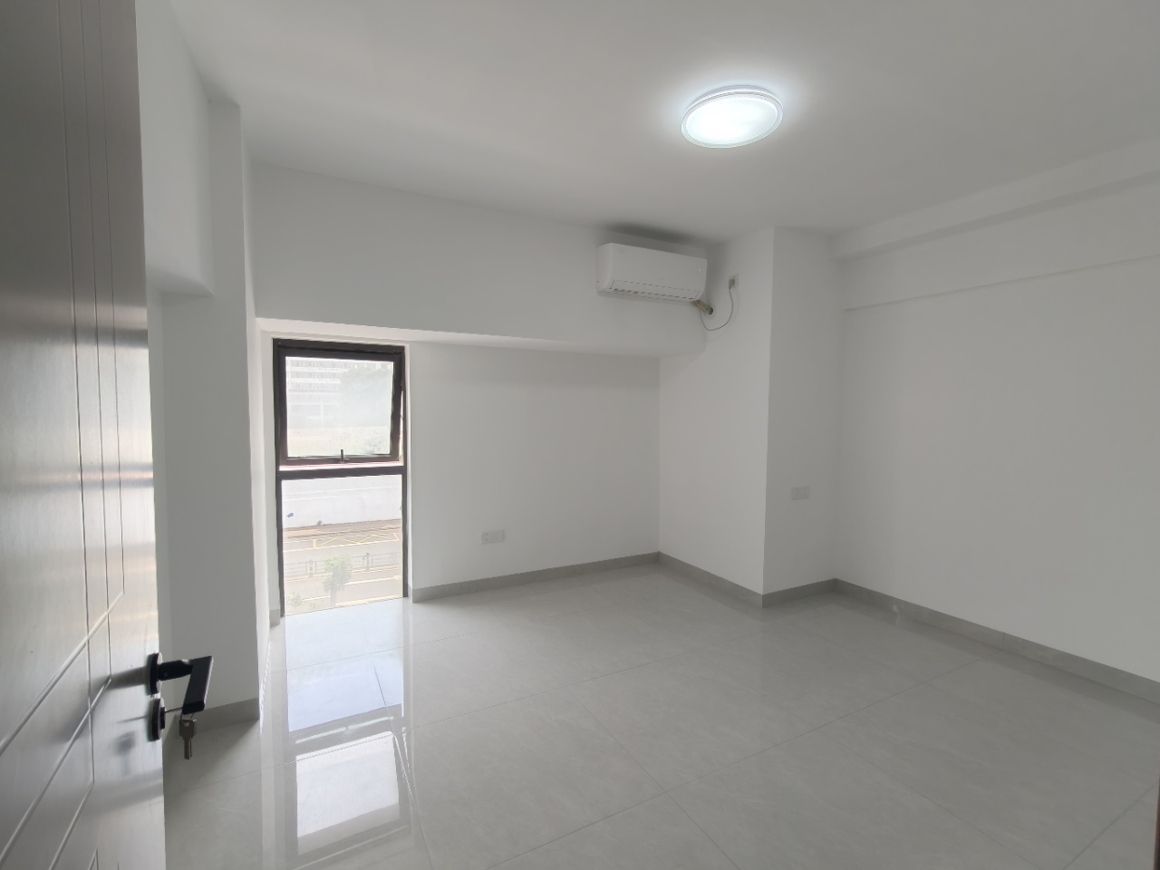 锦地翰城二期 1室2厅1卫 65.0万 锦地翰城二期 1室2厅1卫 65.0万室内图