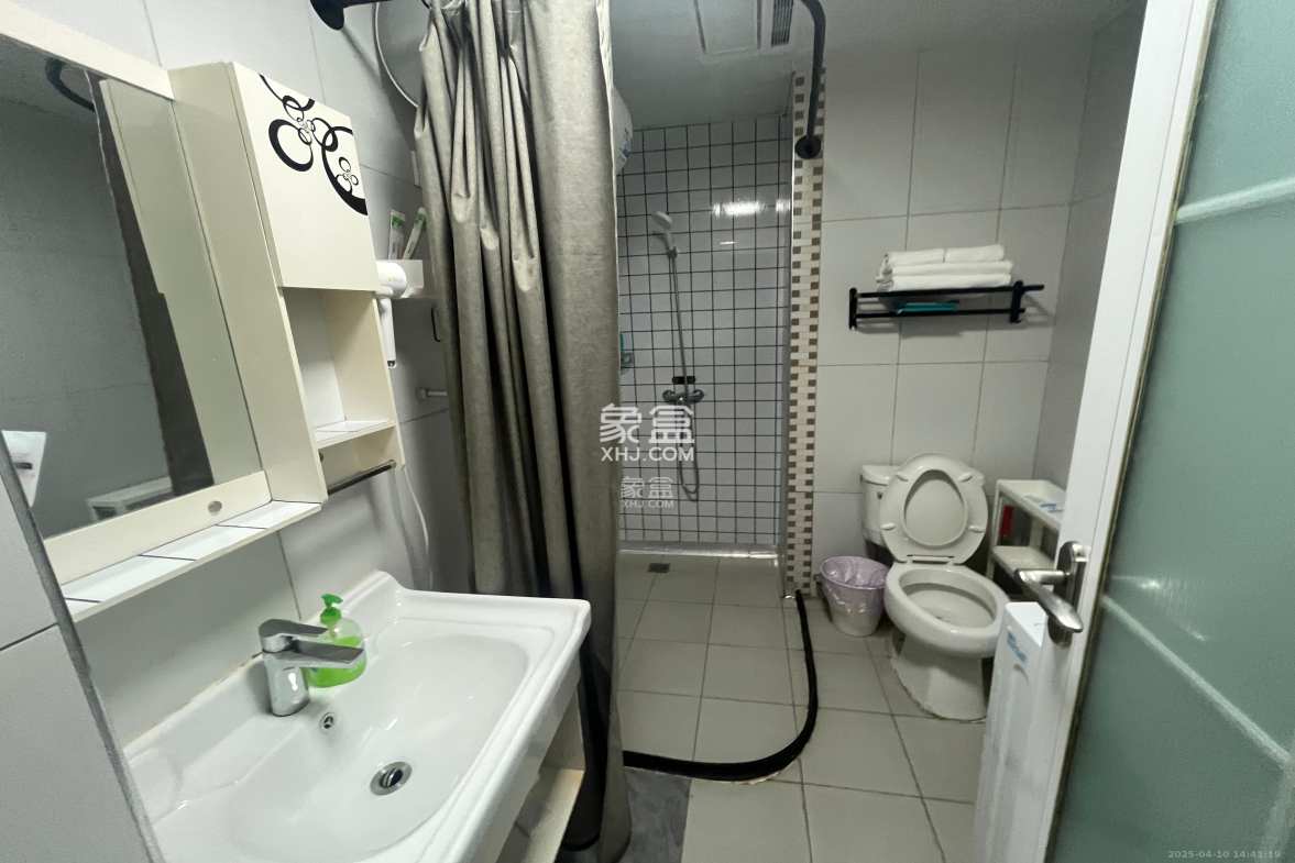 昊天大厦 1室1厅1卫 2300.0元/月 昊天大厦 1室1厅1卫 2300.0元/月室内图