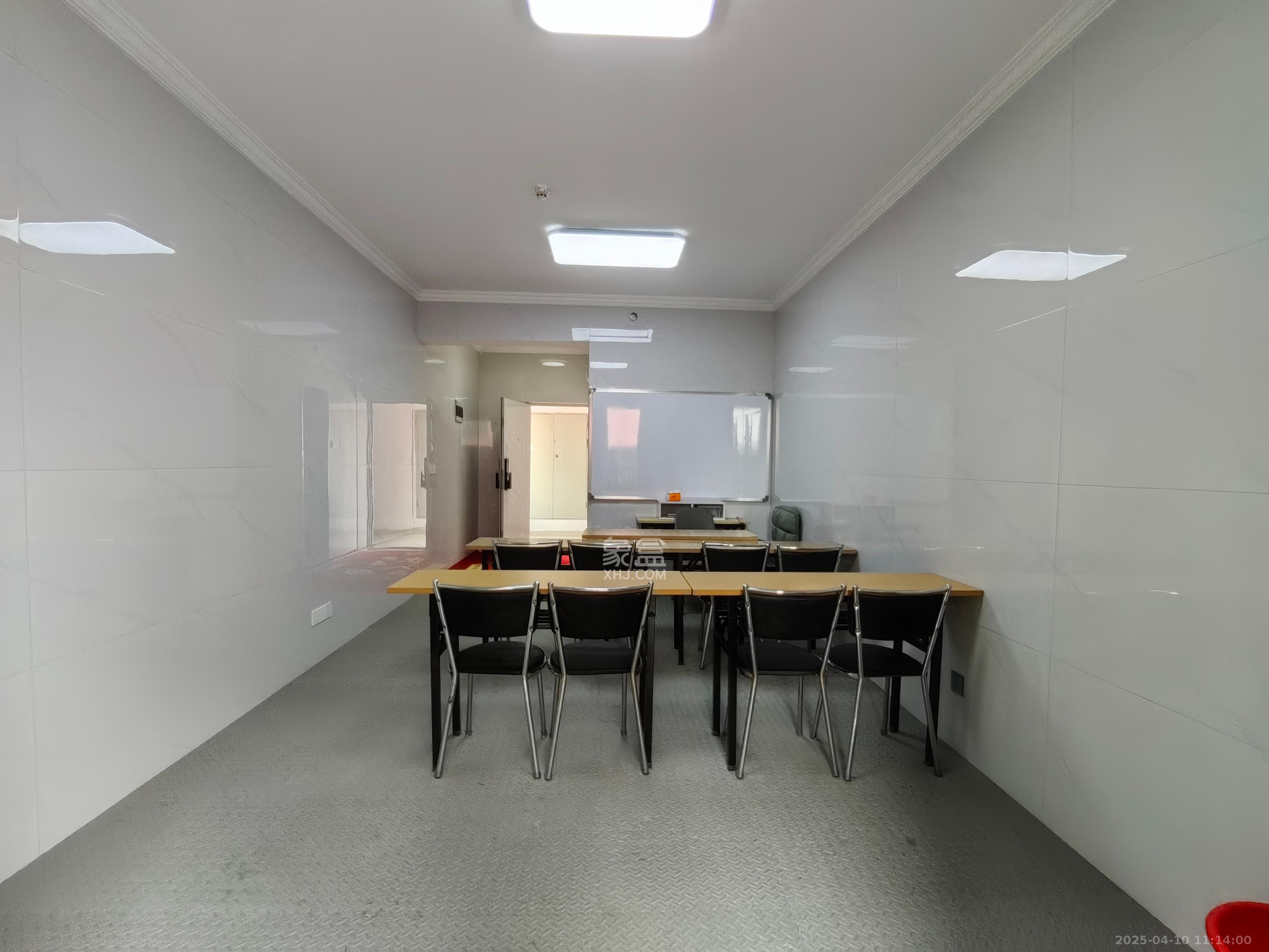 怡海星城 1室1厅1卫 1500.0元/月 怡海星城 1室1厅1卫 1500.0元/月室内图