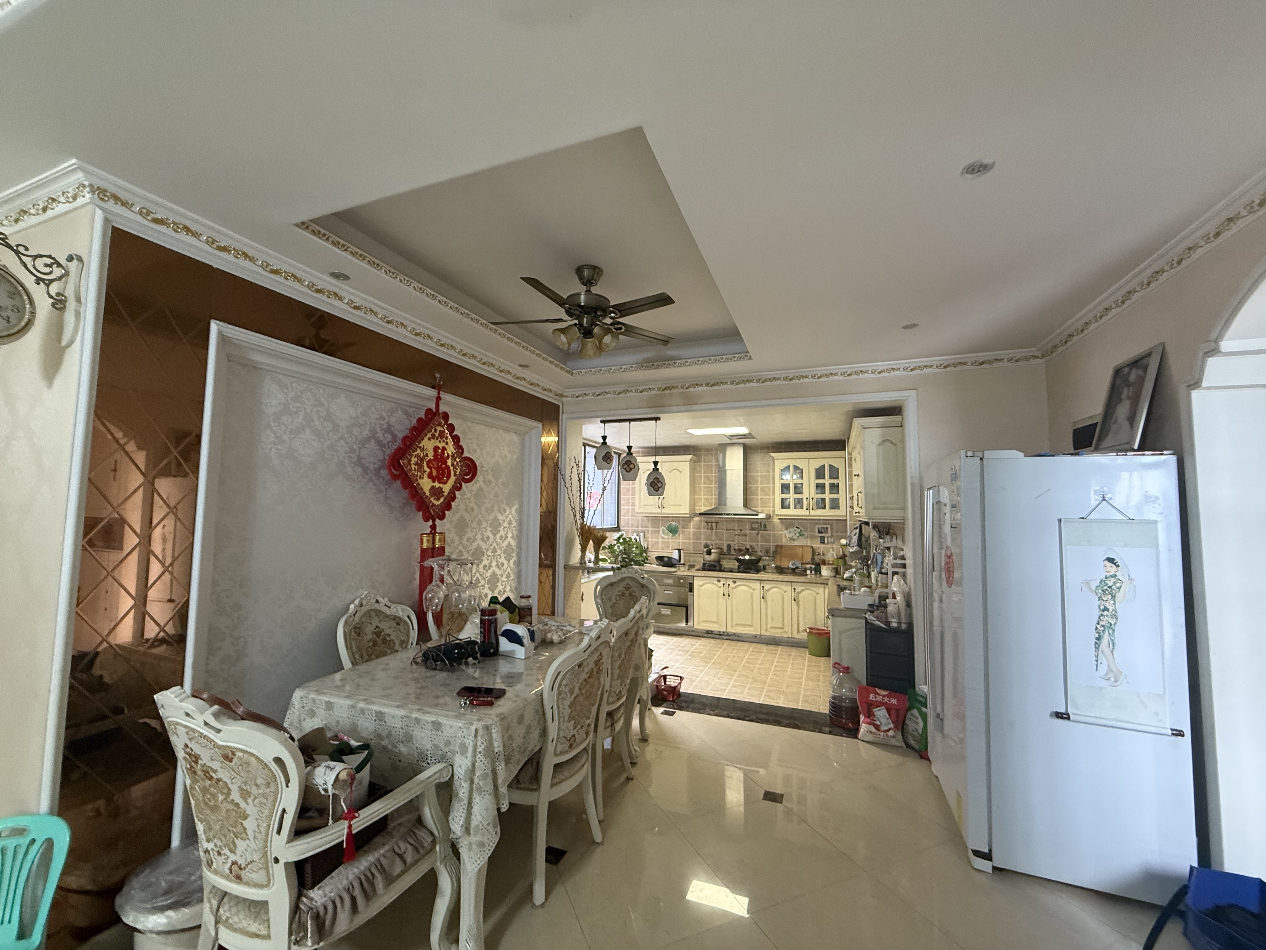 大同芙蓉 4室2厅2卫 92.8万 大同芙蓉 4室2厅2卫 92.8万客厅