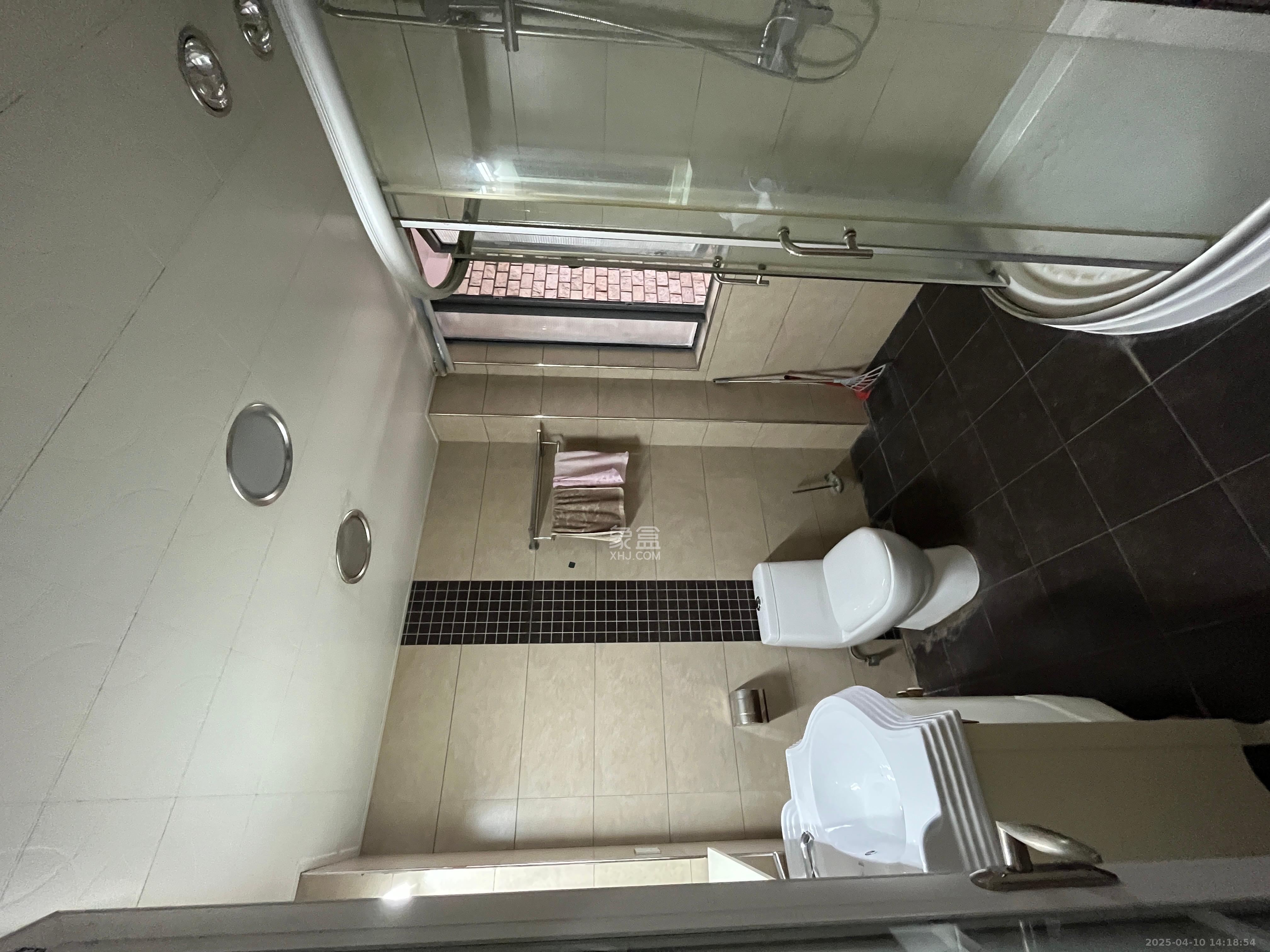 锦绣世纪 4室2厅2卫 3800.0元/月 锦绣世纪 4室2厅2卫 3800.0元/月室内图