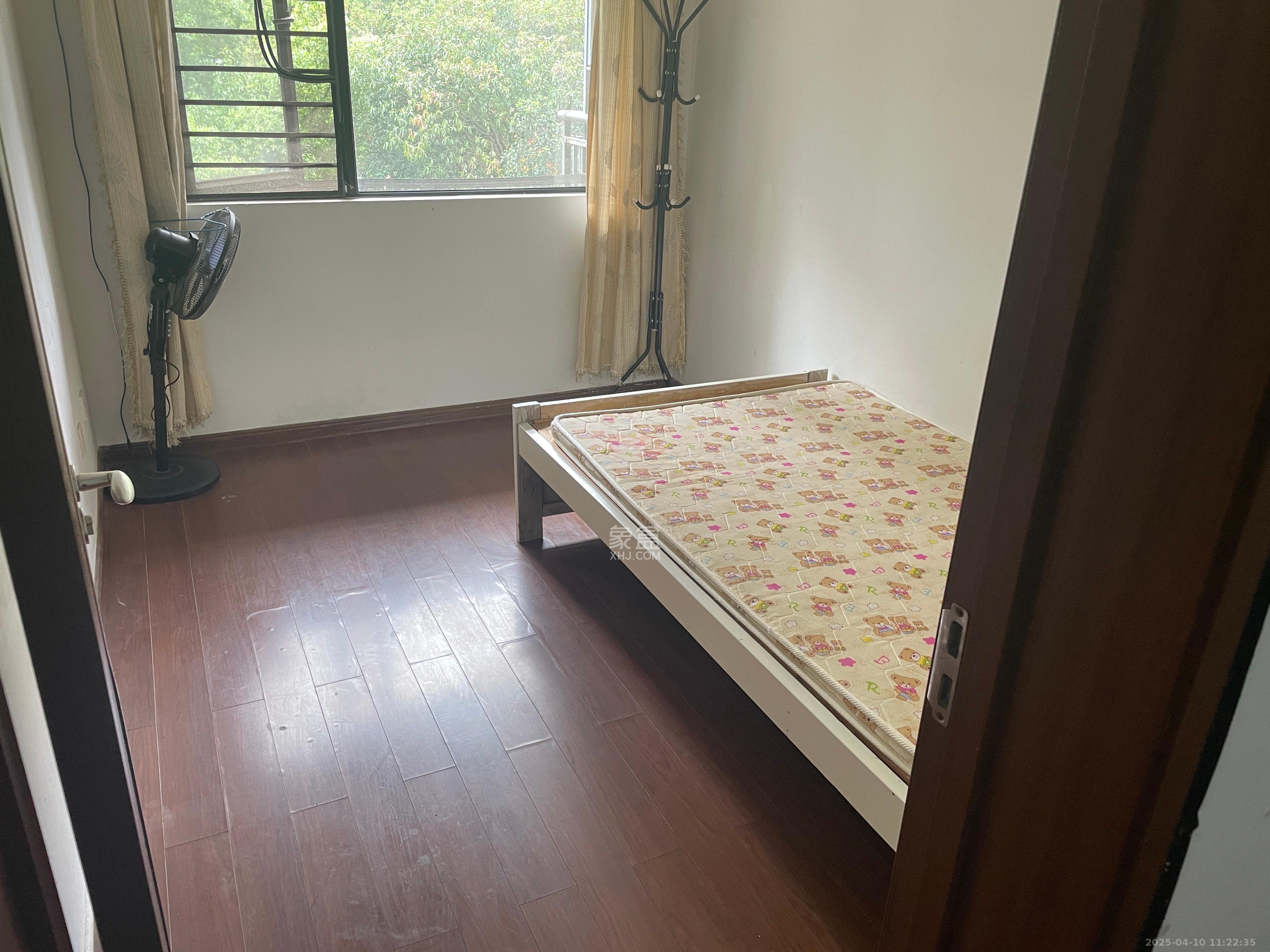 万科城市花园 3室0厅0卫 2400.0元/月 万科城市花园 3室0厅0卫 2400.0元/月室内图