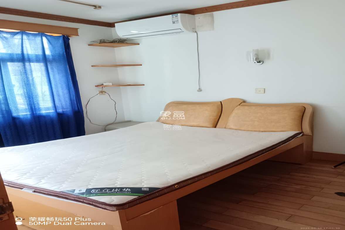 天心物业 3室1厅1卫 1600.0元/月 天心物业 3室1厅1卫 1600.0元/月室内图