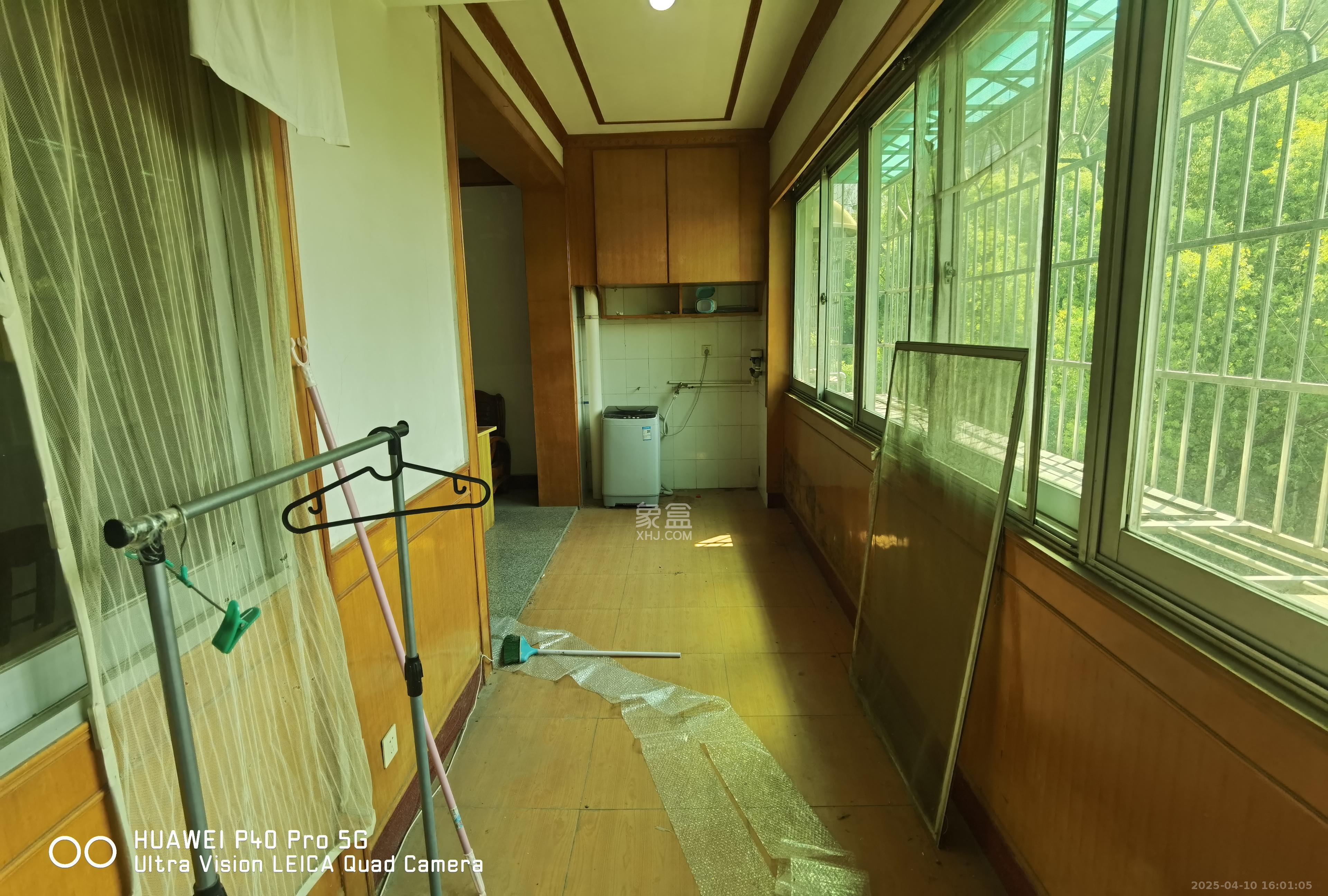 公安分局宿舍 2室2厅2卫 1400.0元/月 公安分局宿舍 2室2厅2卫 1400.0元/月室内图