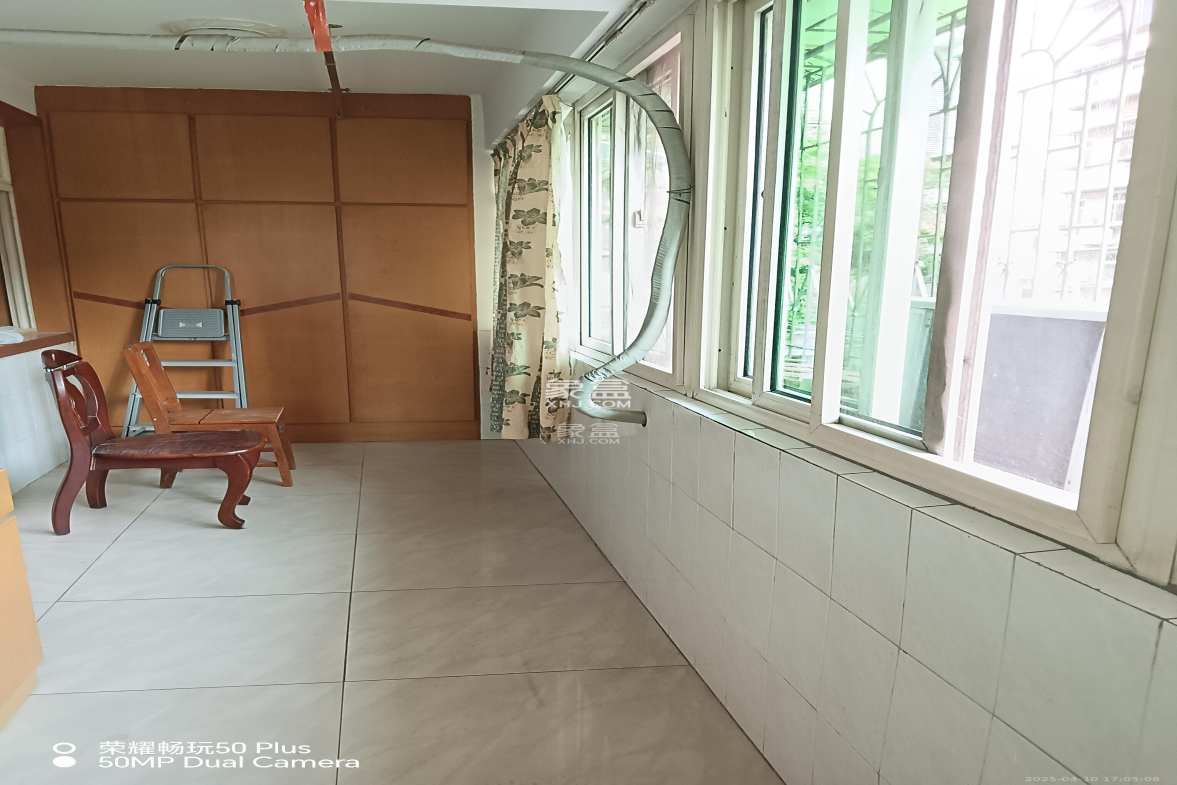 天心物业 3室1厅1卫 1600.0元/月 天心物业 3室1厅1卫 1600.0元/月室内图