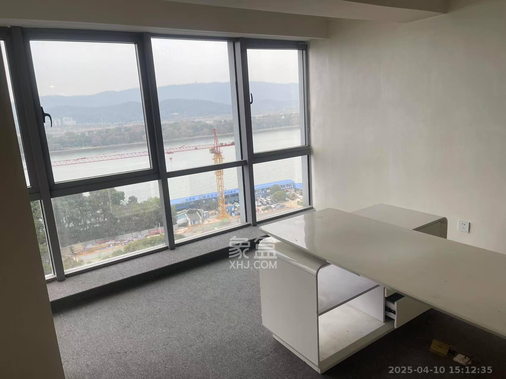 保利国际广场 1室1厅1卫 7800.0元/月 保利国际广场 1室1厅1卫 7800.0元/月室内图