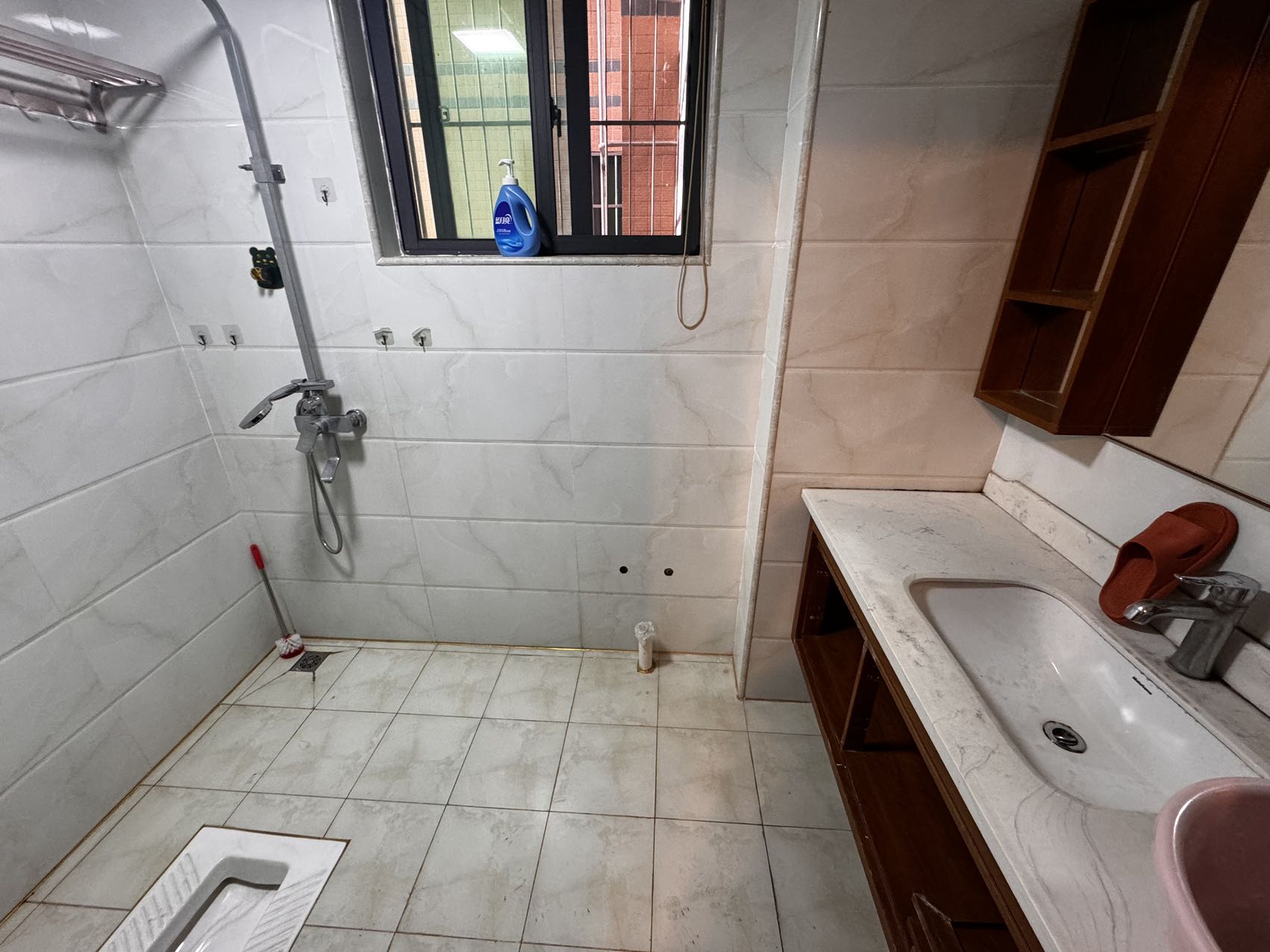 碧湖湾  3室2厅2卫    168.0万 碧湖湾  3室2厅2卫    168.0万室内图