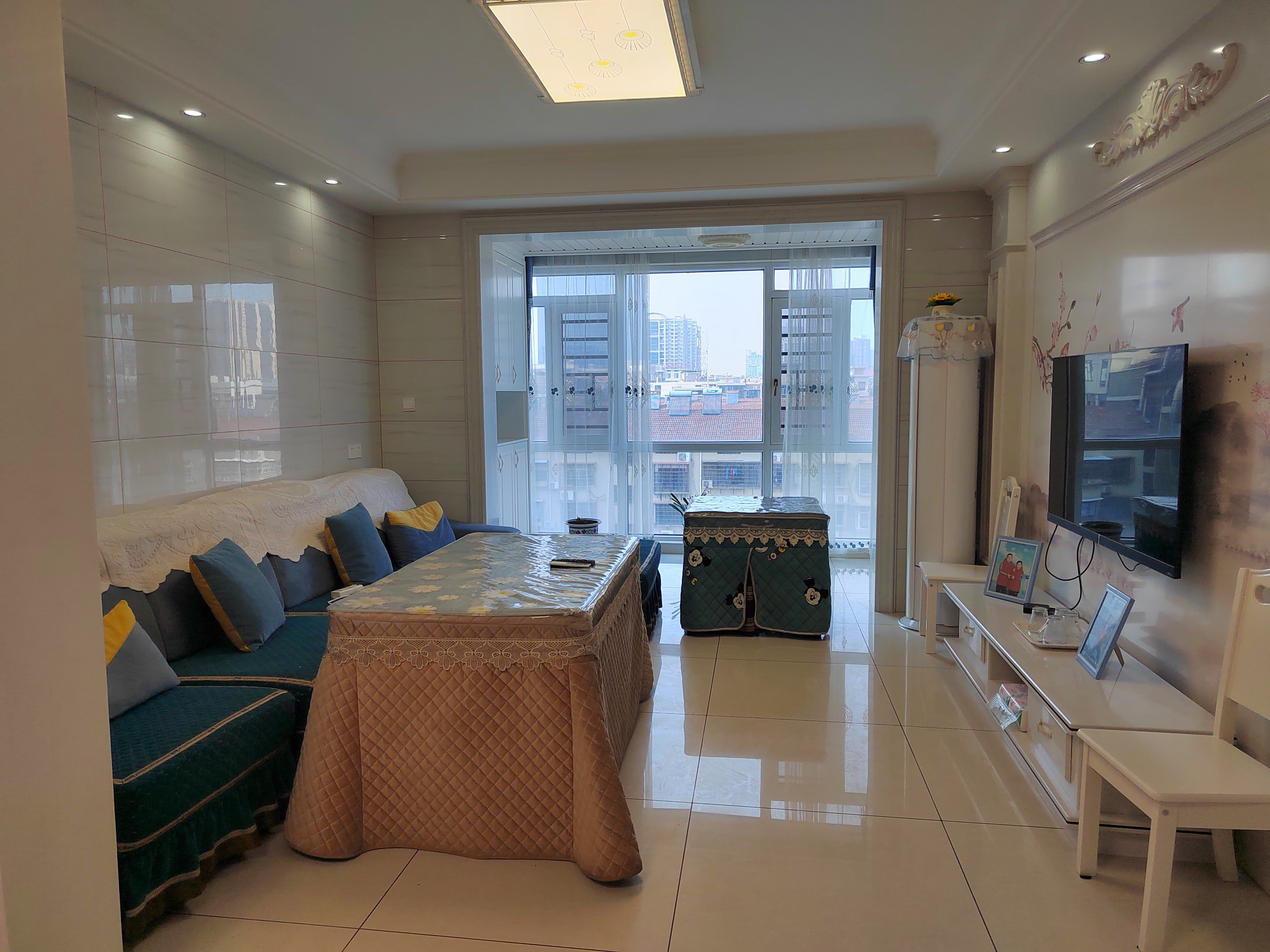 菊苑豪宅 1室0厅0卫 85.8万 菊苑豪宅 1室0厅0卫 85.8万客厅