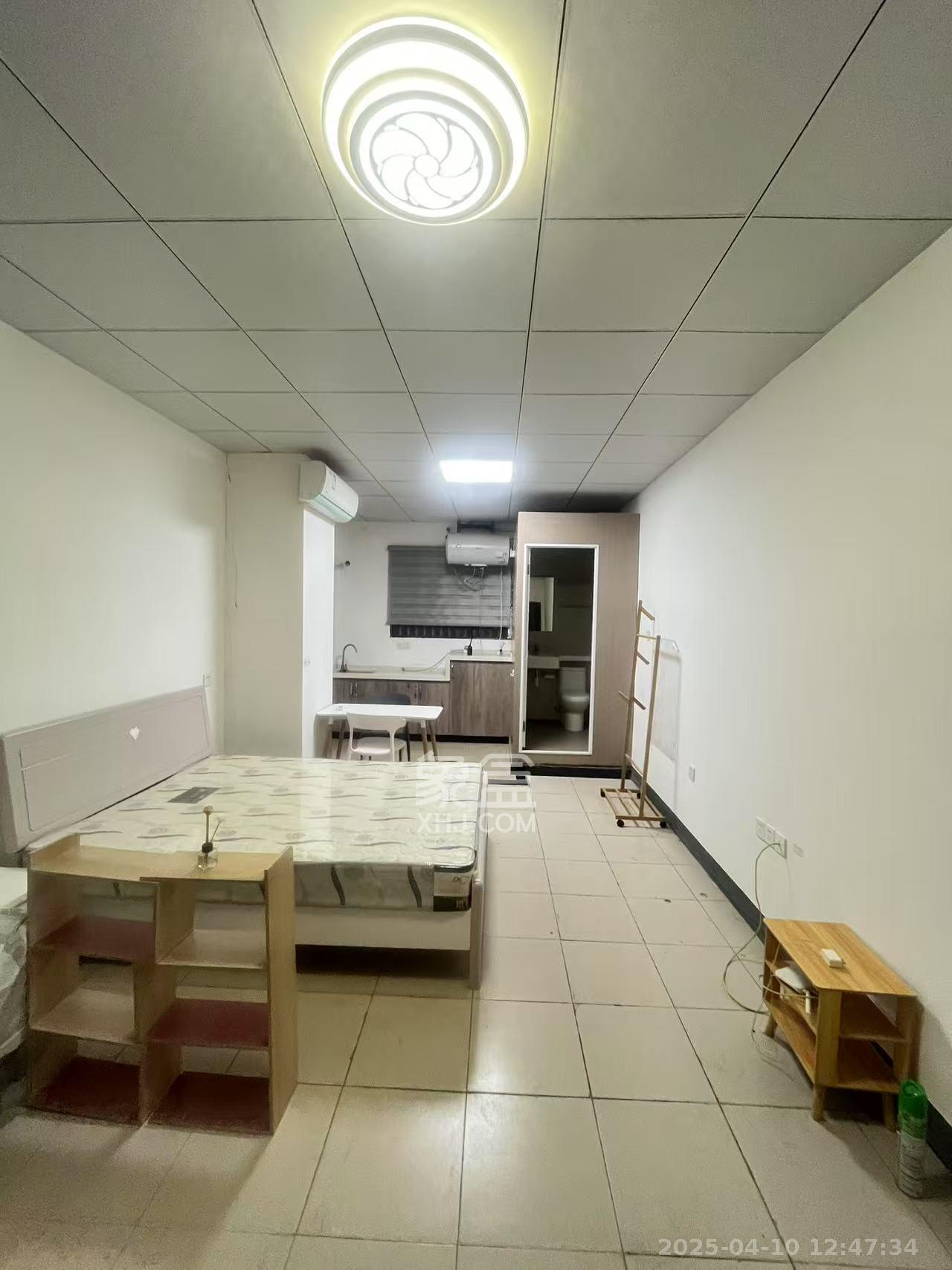 慧丰楼 1室0厅1卫 1300.0元/月 慧丰楼 1室0厅1卫 1300.0元/月室内图