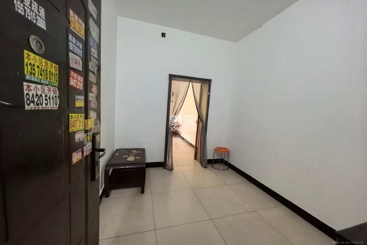 松雅安置小区 2室1厅1卫 800.0元/月 松雅安置小区 2室1厅1卫 800.0元/月室内图