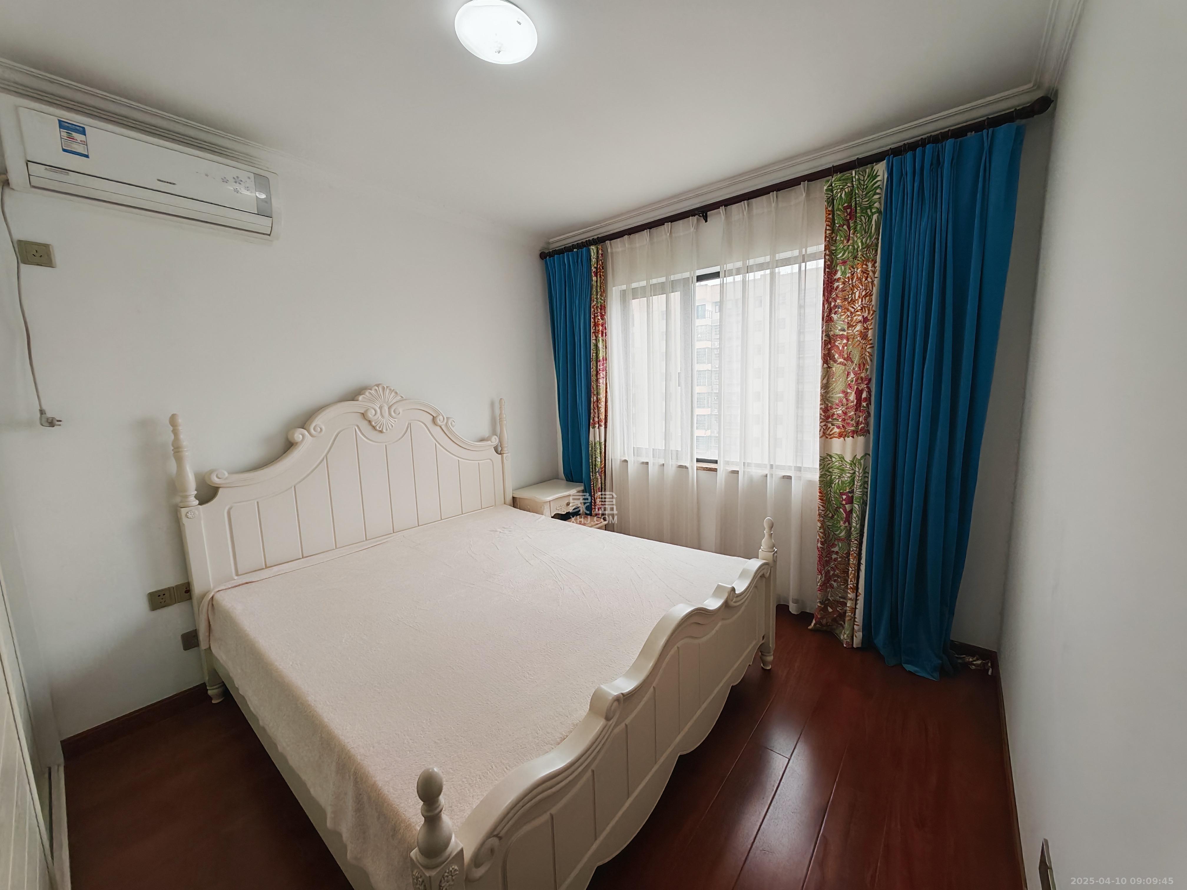 好莱城(弘德西街) 3室2厅1卫 2300.0元/月 好莱城(弘德西街) 3室2厅1卫 2300.0元/月室内图