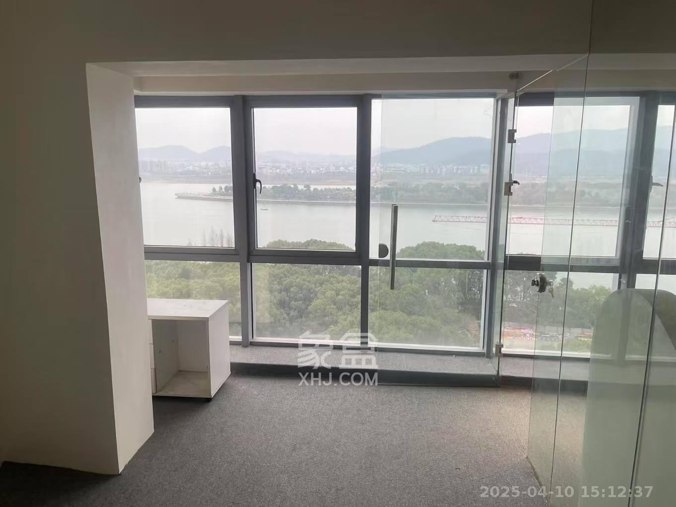 保利国际广场 1室1厅1卫 7800.0元/月 保利国际广场 1室1厅1卫 7800.0元/月室内图