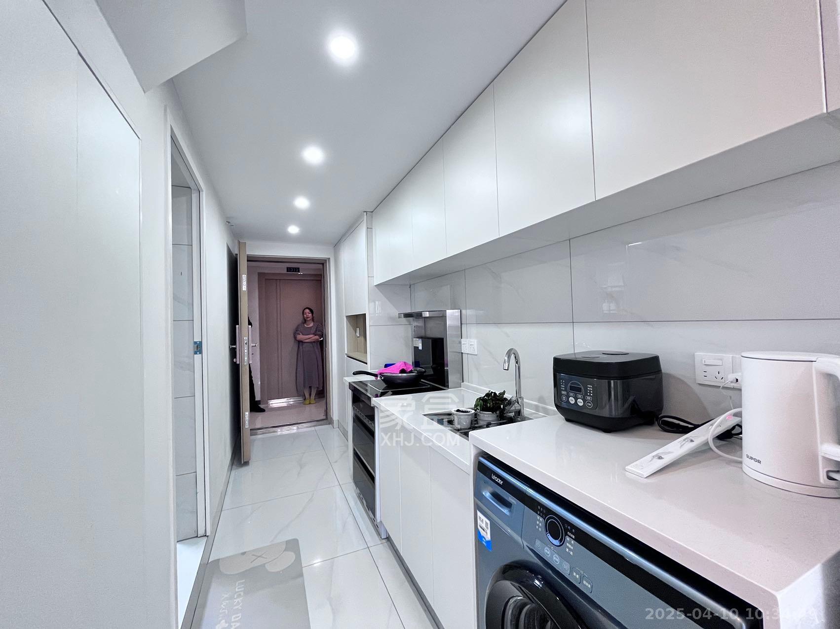 卓越江岸 1室0厅0卫 2600.0元/月 卓越江岸 1室0厅0卫 2600.0元/月室内图