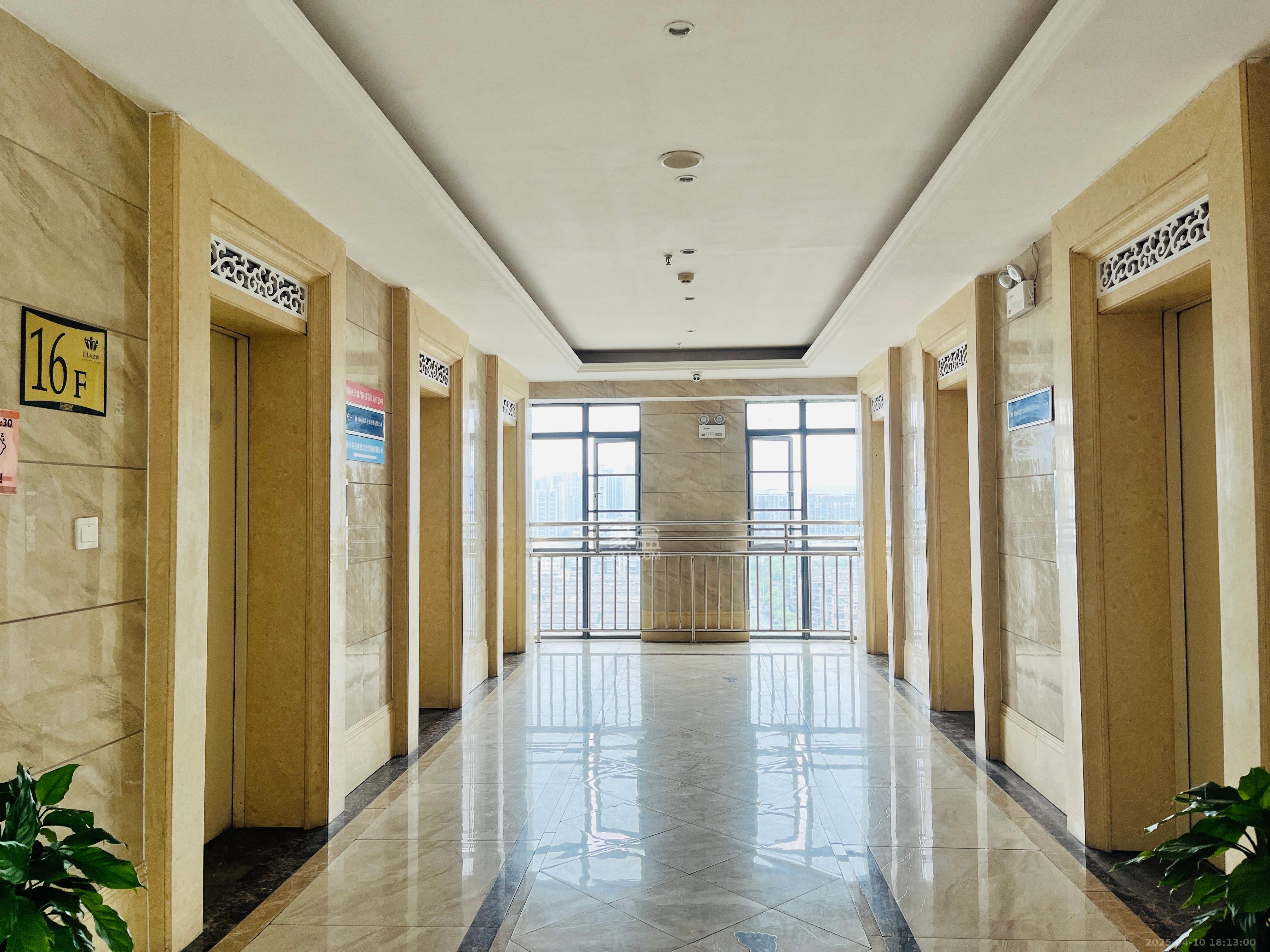 潇湘名城(新里程潇湘名城) 1室1厅1卫 2500.0元/月 潇湘名城(新里程潇湘名城) 1室1厅1卫 2500.0元/月室内图