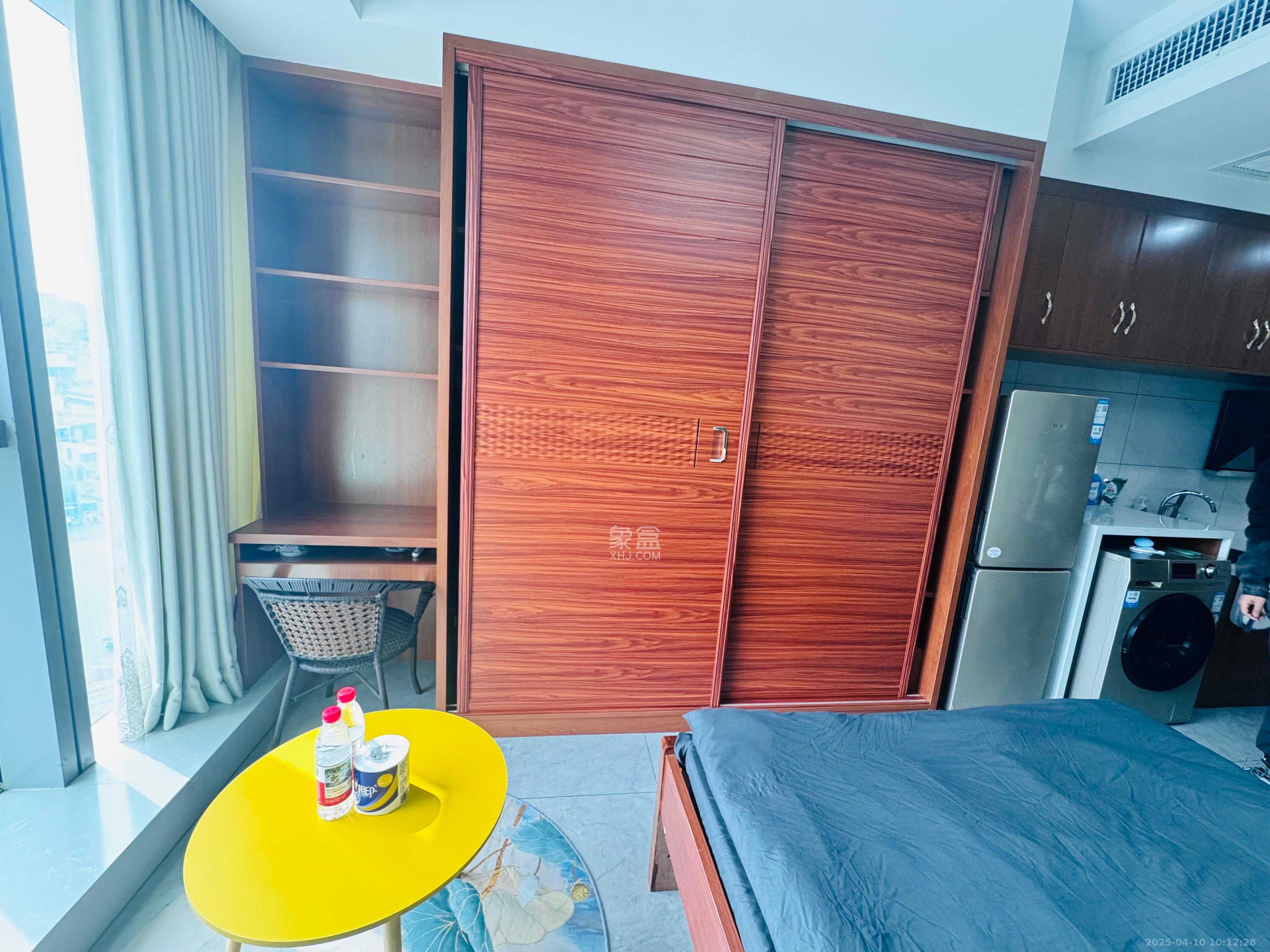 汇景发展环球中心 1室1厅1卫 2300.0元/月 汇景发展环球中心 1室1厅1卫 2300.0元/月室内图