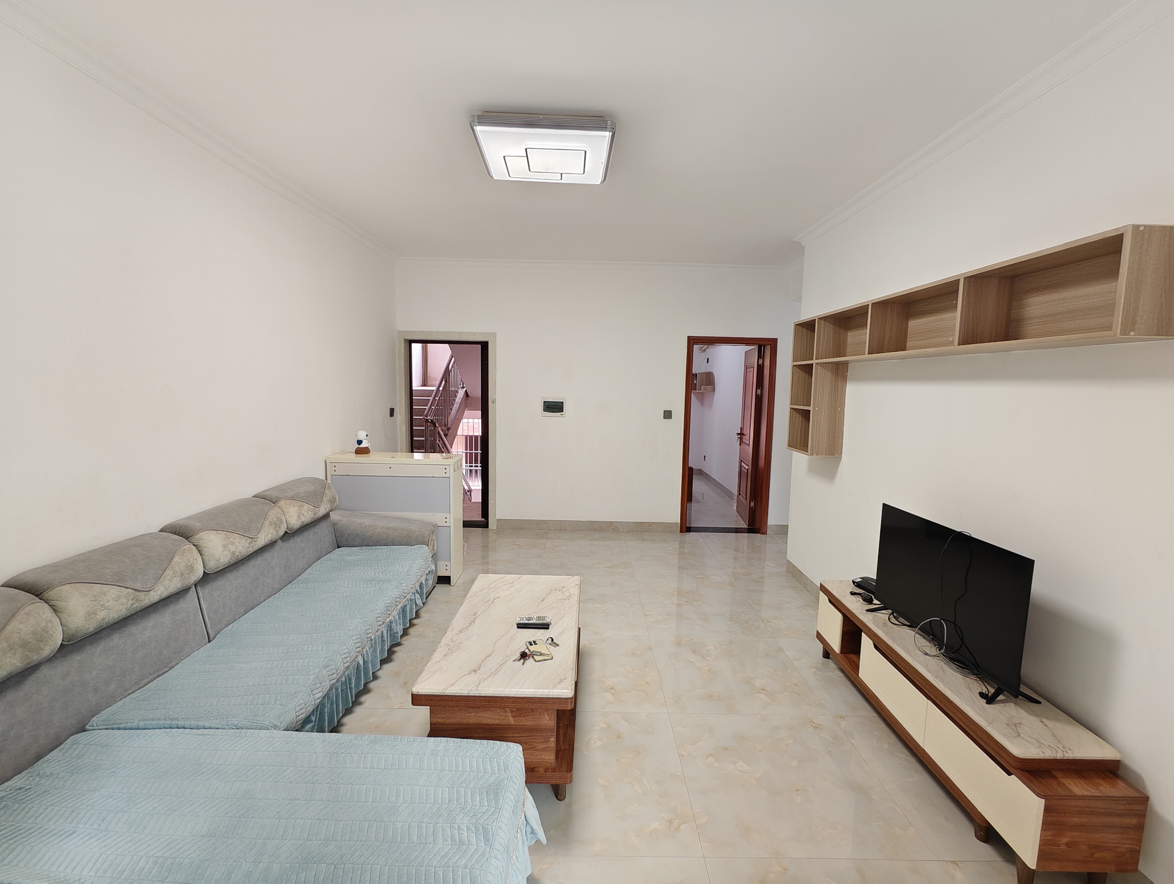 立新长湖安置区(水映豪廷安置房) 2室1厅1卫 1300.0元/月 立新长湖安置区(水映豪廷安置房) 2室1厅1卫 1300.0元/月户型图