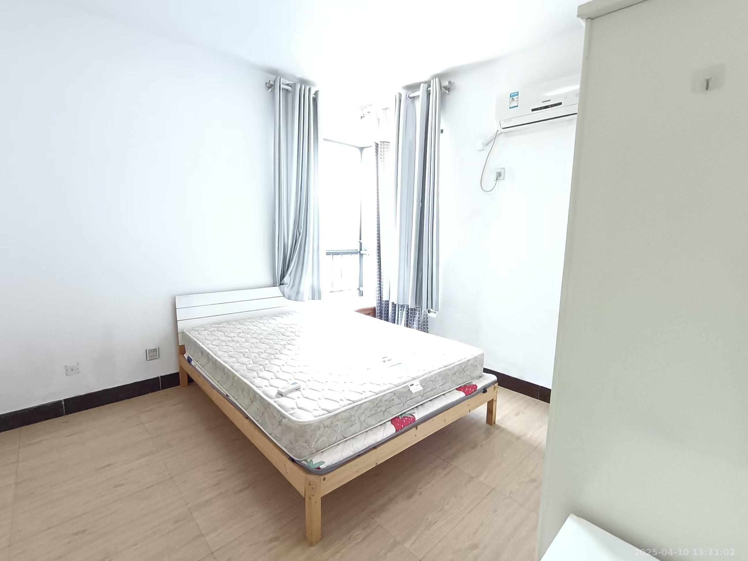 湘府9号  1室1厅1卫   1800.00元/月室内图