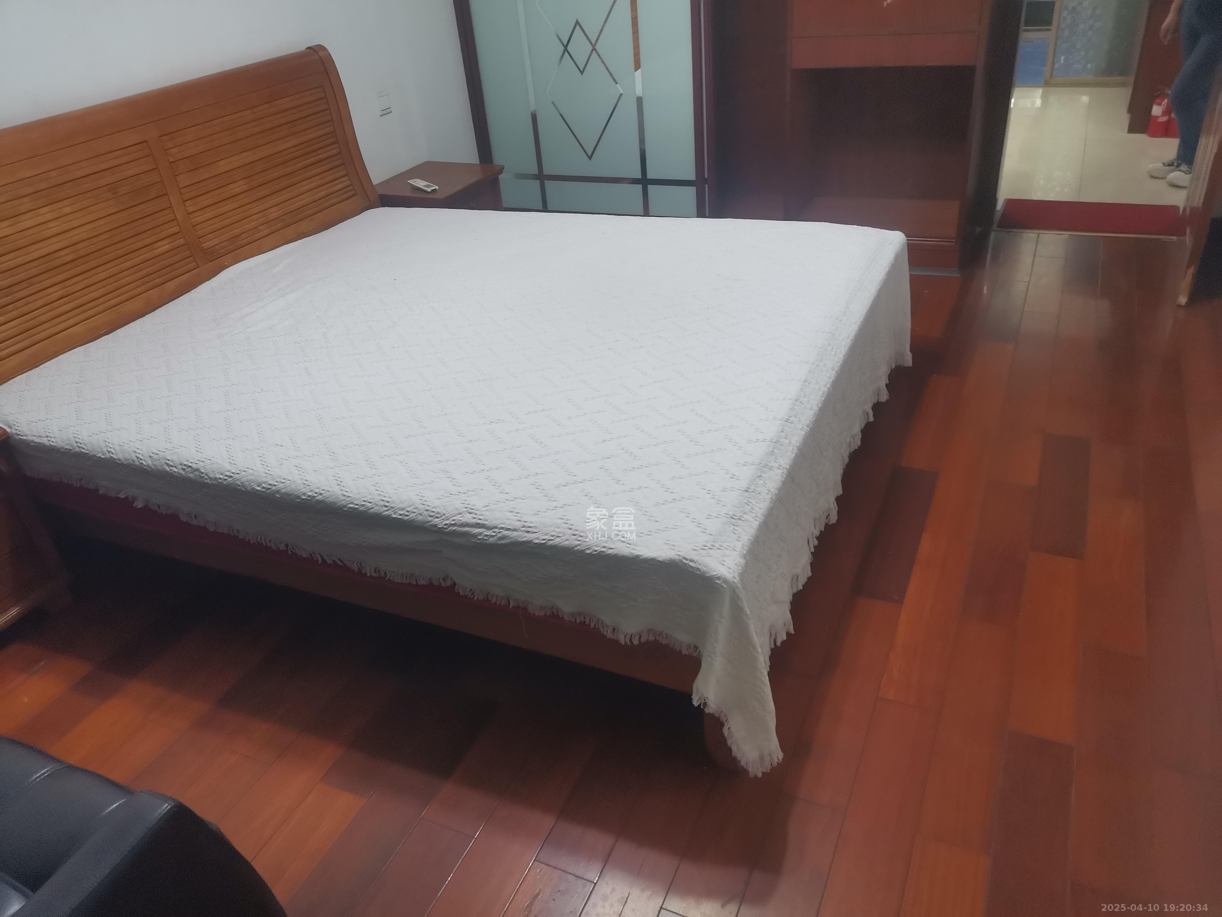 火炬村  3室1厅1卫   1700.00元/月