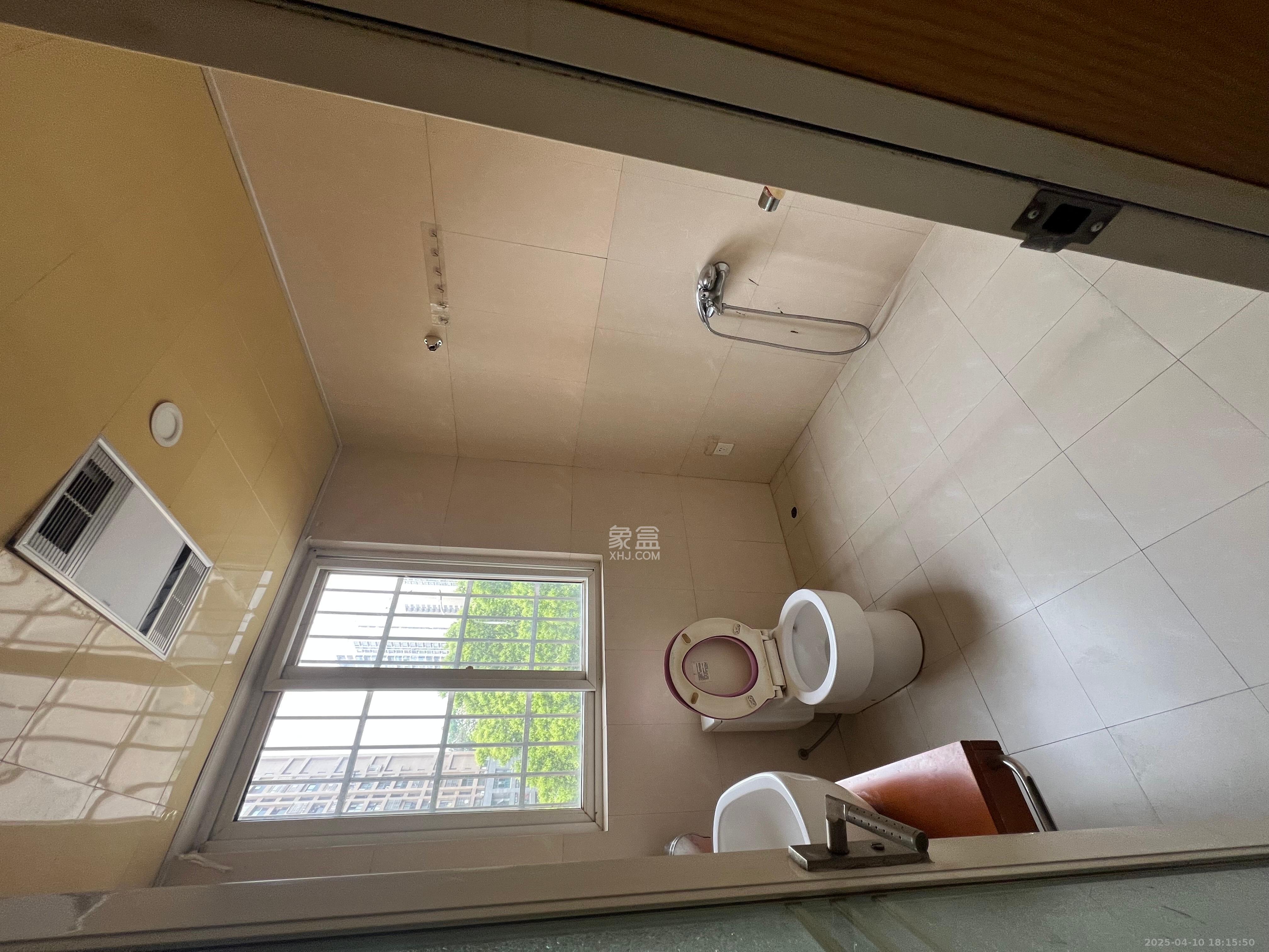 申奥美域 4室2厅2卫 2800.0元/月 申奥美域 4室2厅2卫 2800.0元/月室内图