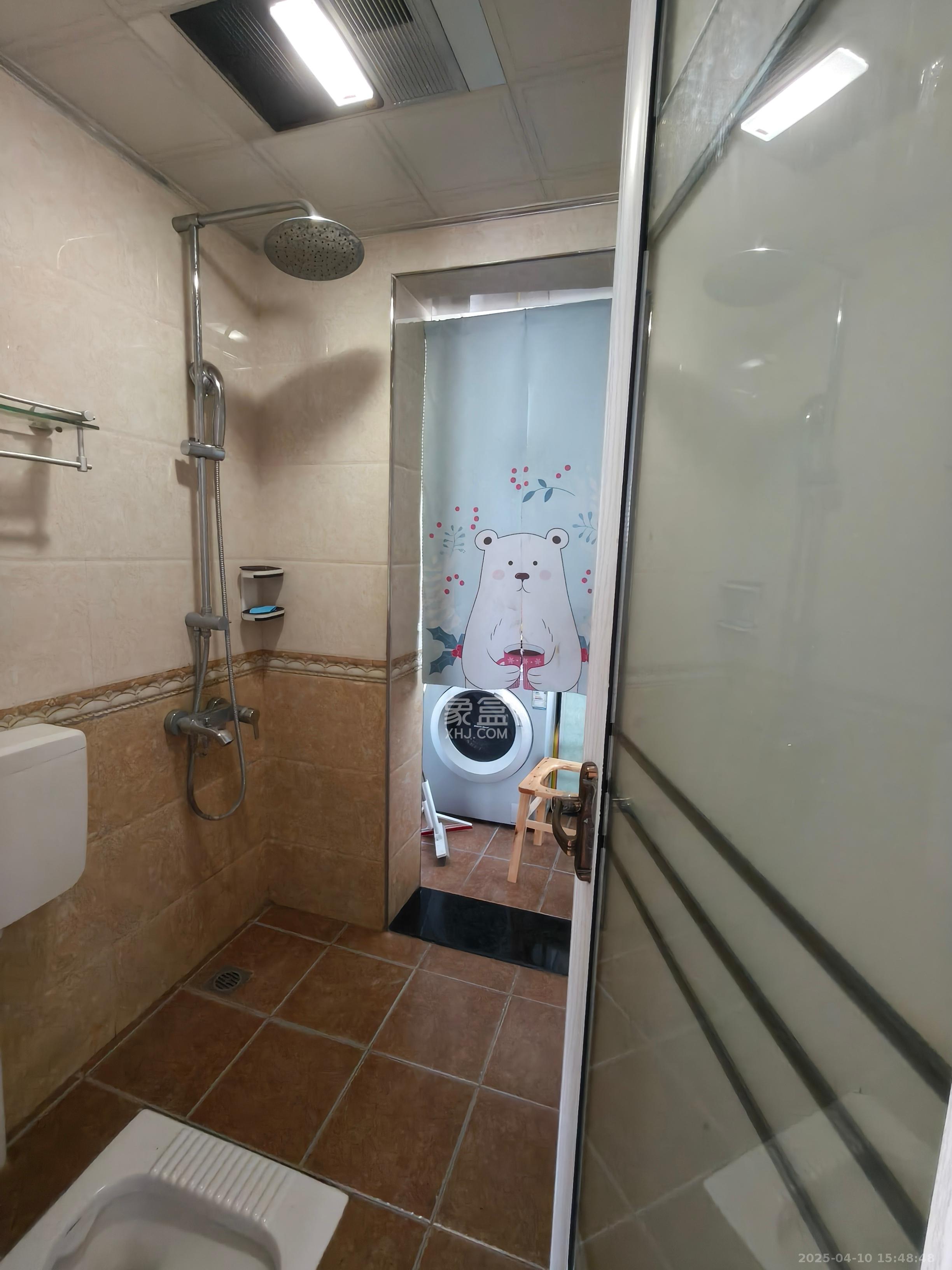 华润橡树湾  3室2厅1卫   2300.00元/月室内图