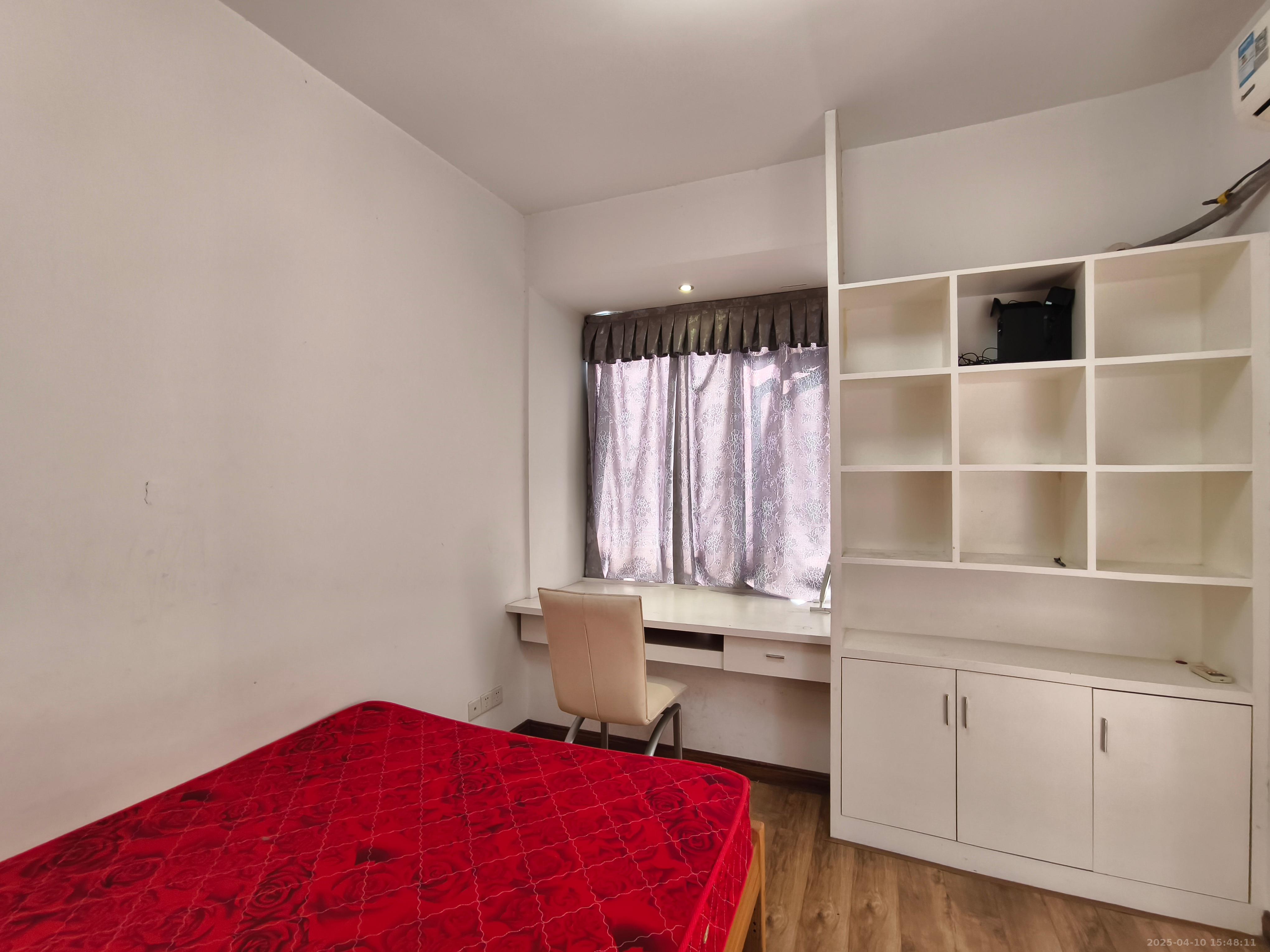 华晨御园 1室1厅1卫 1500.0元/月 华晨御园 1室1厅1卫 1500.0元/月室内图