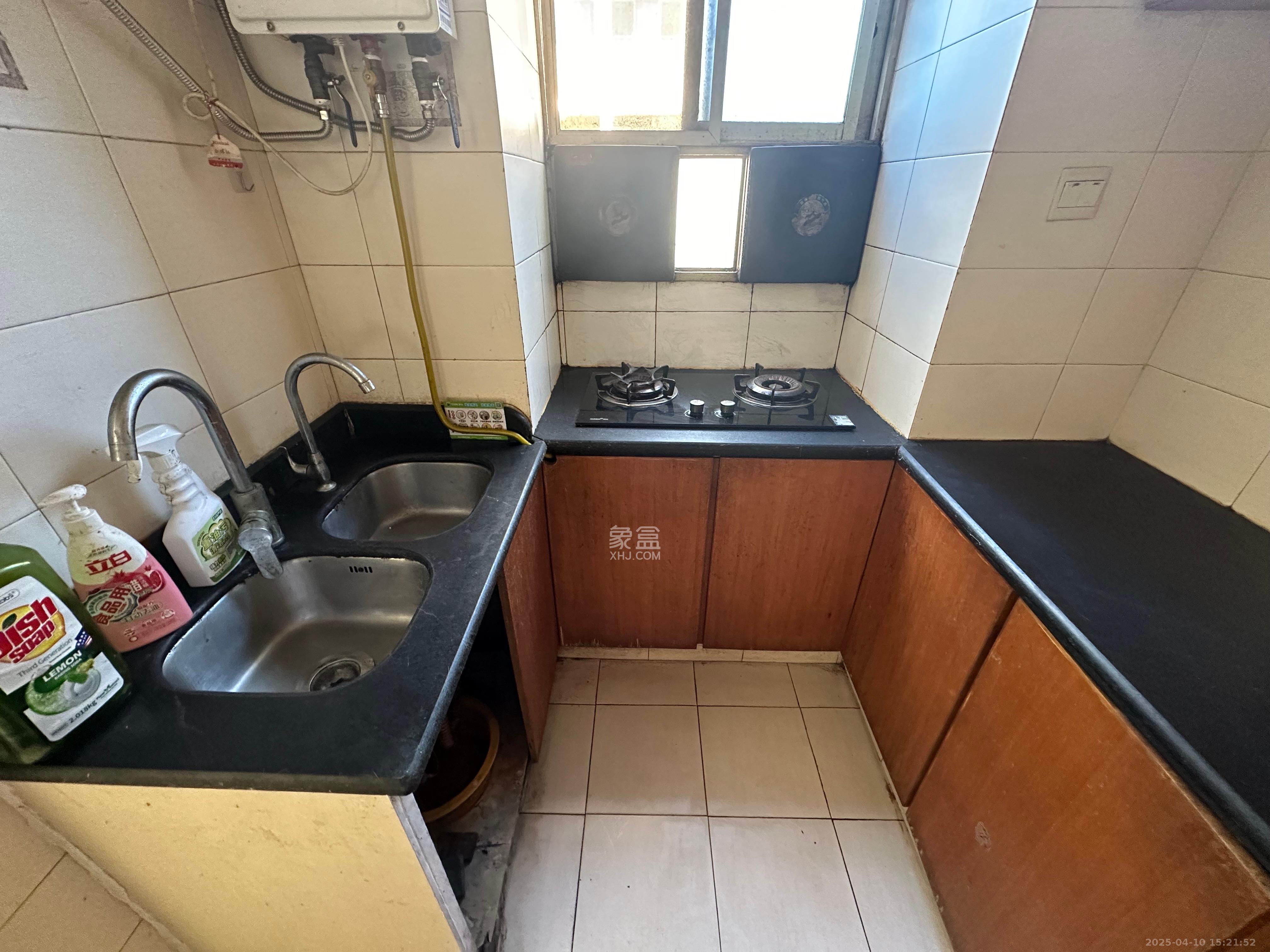 造化塘 2室1厅1卫 2000.0元/月 造化塘 2室1厅1卫 2000.0元/月室内图