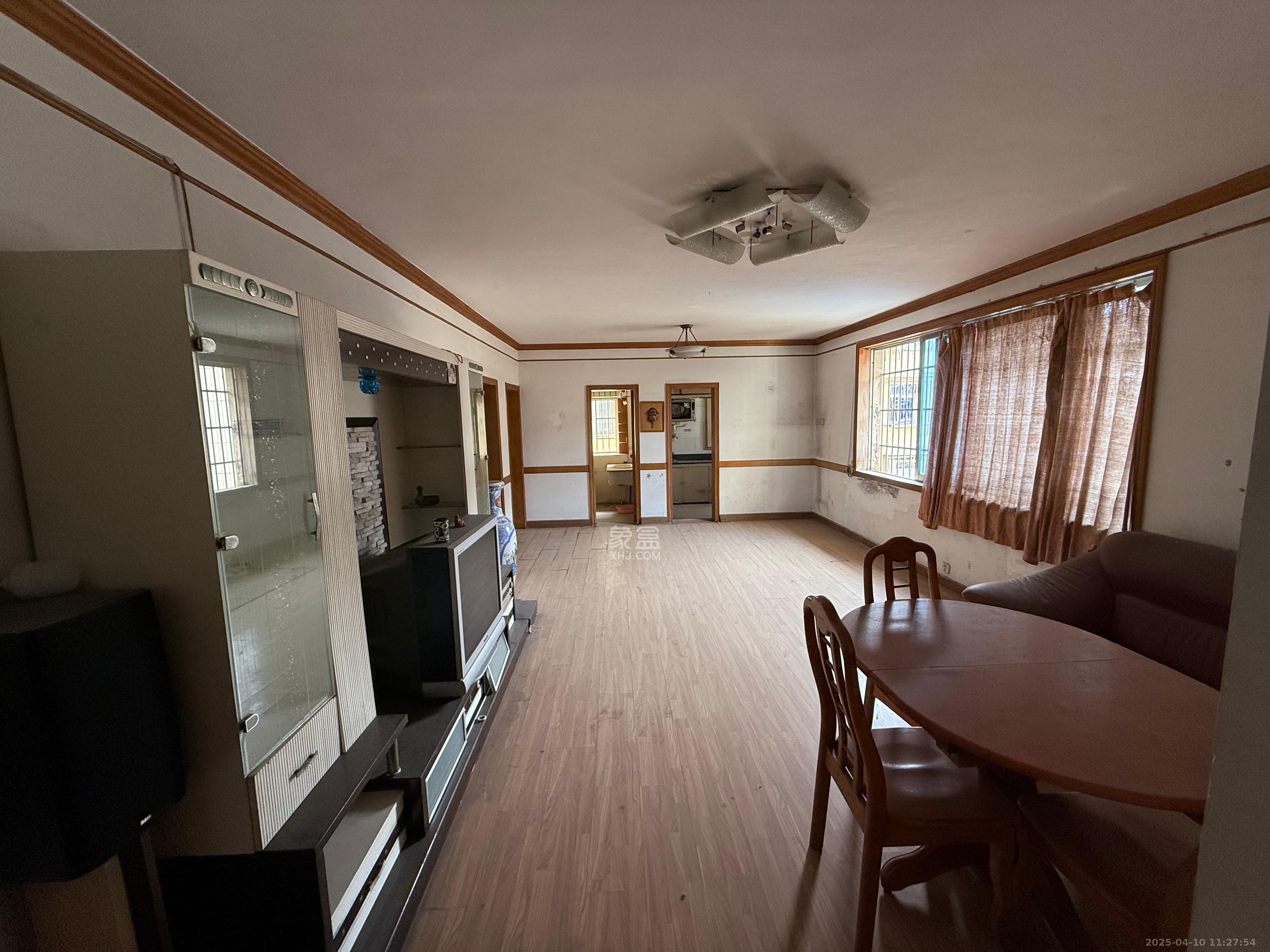 南大桥安居城(百姓市场) 3室2厅1卫 1000.0元/月 南大桥安居城(百姓市场) 3室2厅1卫 1000.0元/月室内图