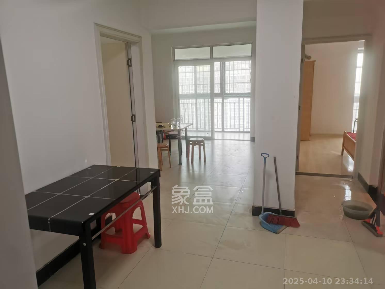 爵士湘 2室2厅1卫 1600.0元/月 爵士湘 2室2厅1卫 1600.0元/月室内图