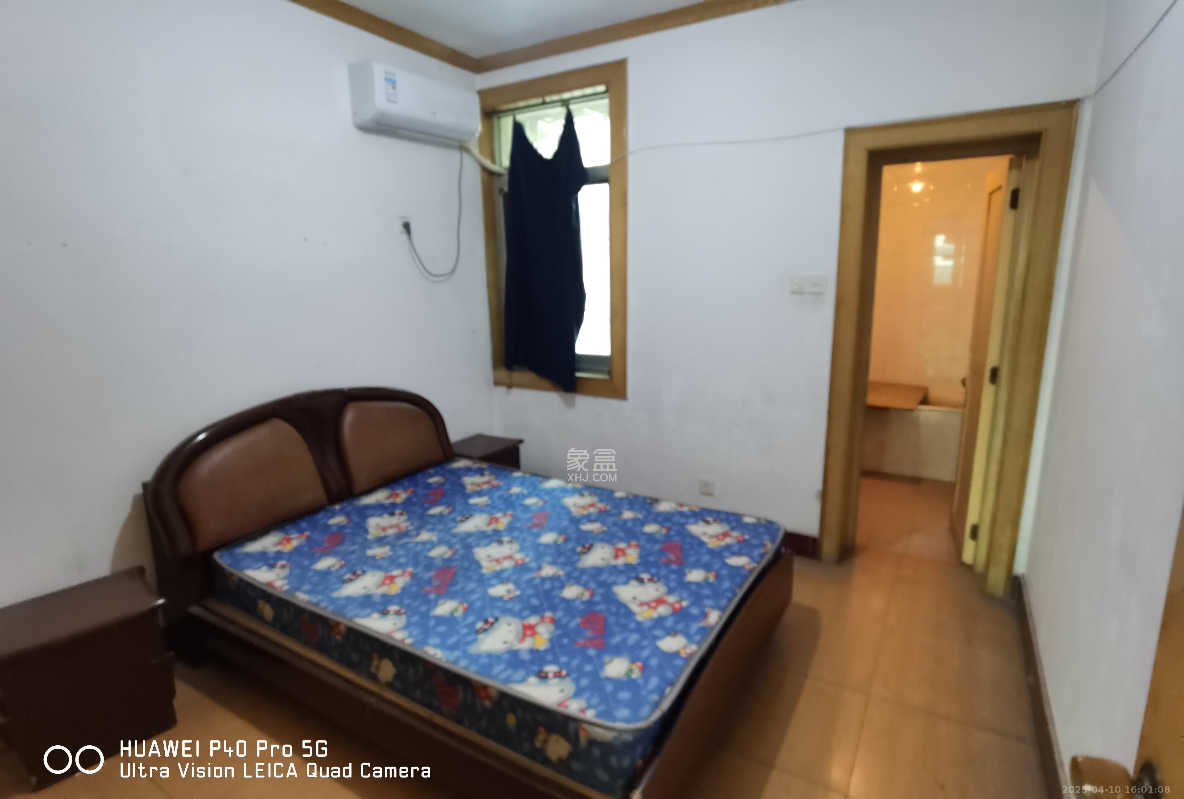 公安分局宿舍 2室2厅2卫 1400.0元/月 公安分局宿舍 2室2厅2卫 1400.0元/月室内图