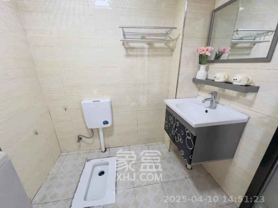 乾城（兴旺乾城）  1室1厅1卫   1500.00元/月室内图
