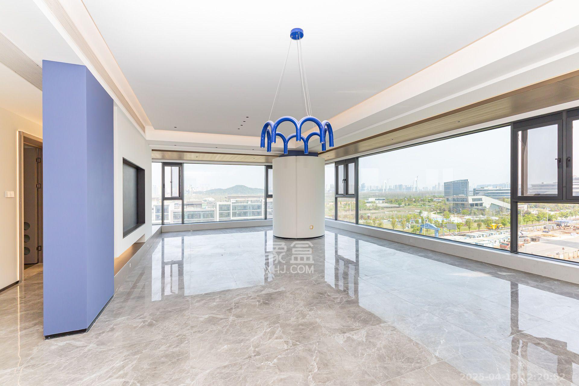 越秀湘江星汇城三期  4室2厅3卫    8500.0元/月 越秀湘江星汇城三期  4室2厅3卫    8500.0元/月室内图